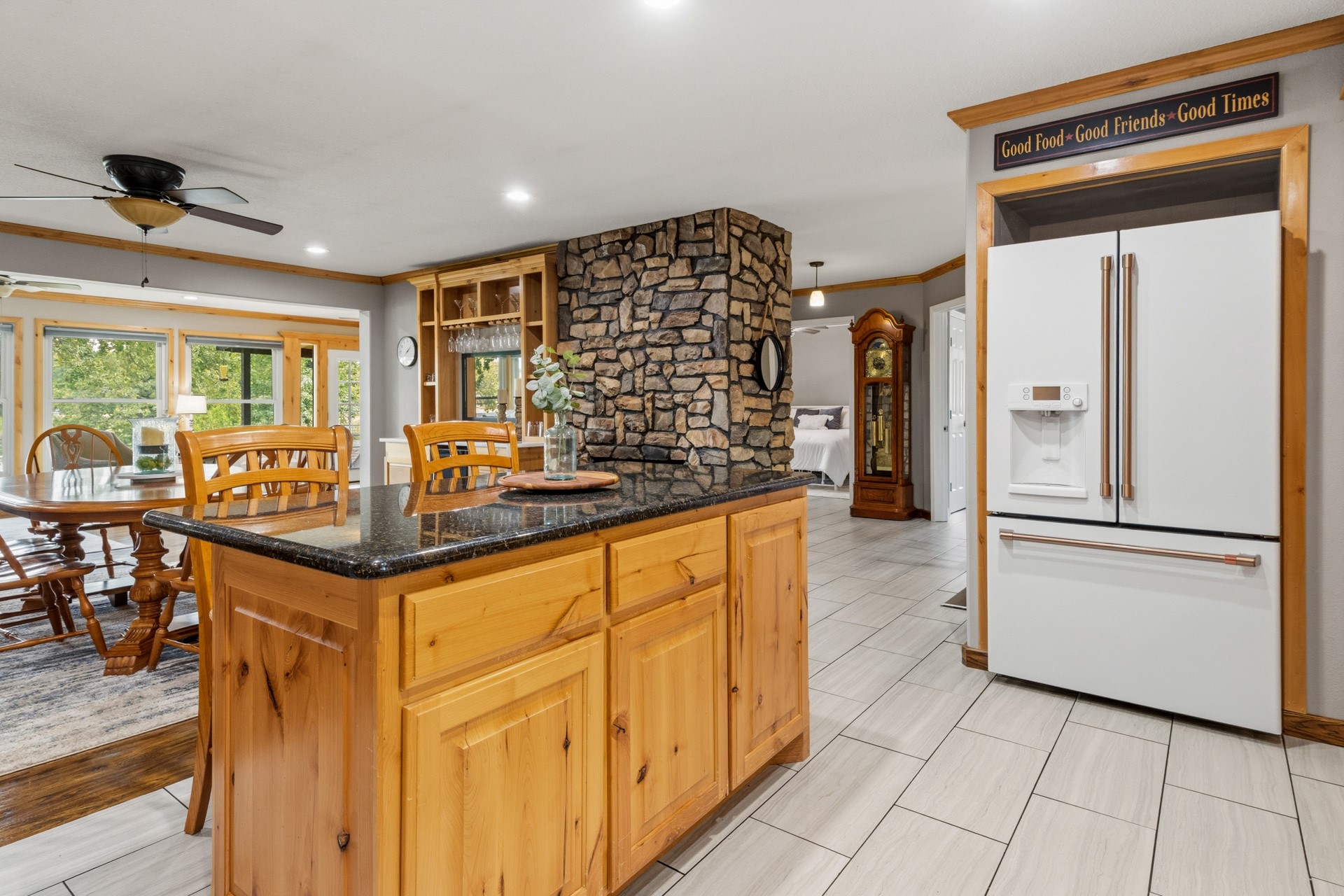 803 County Road 2127