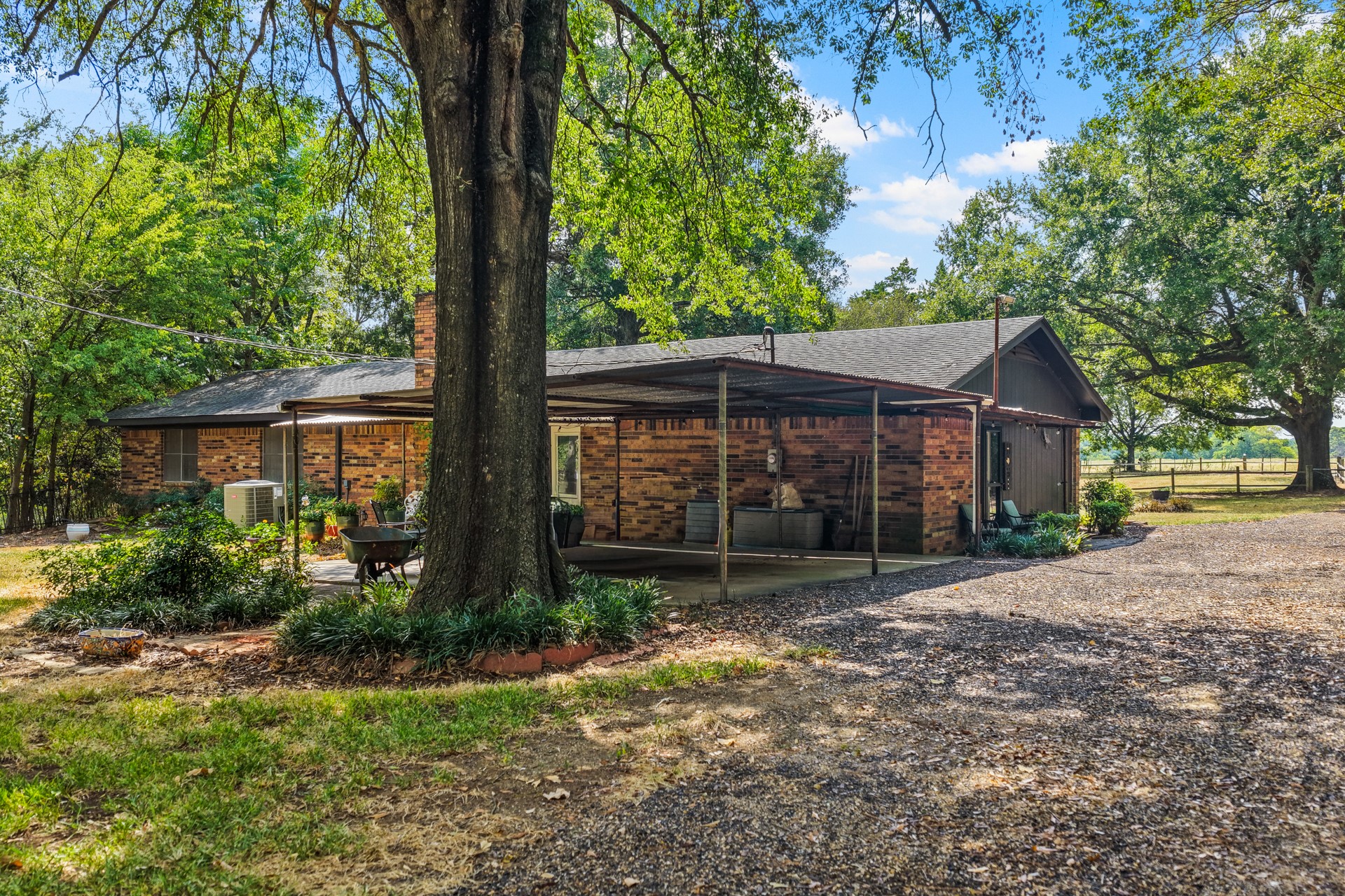 1134 County Road 3350