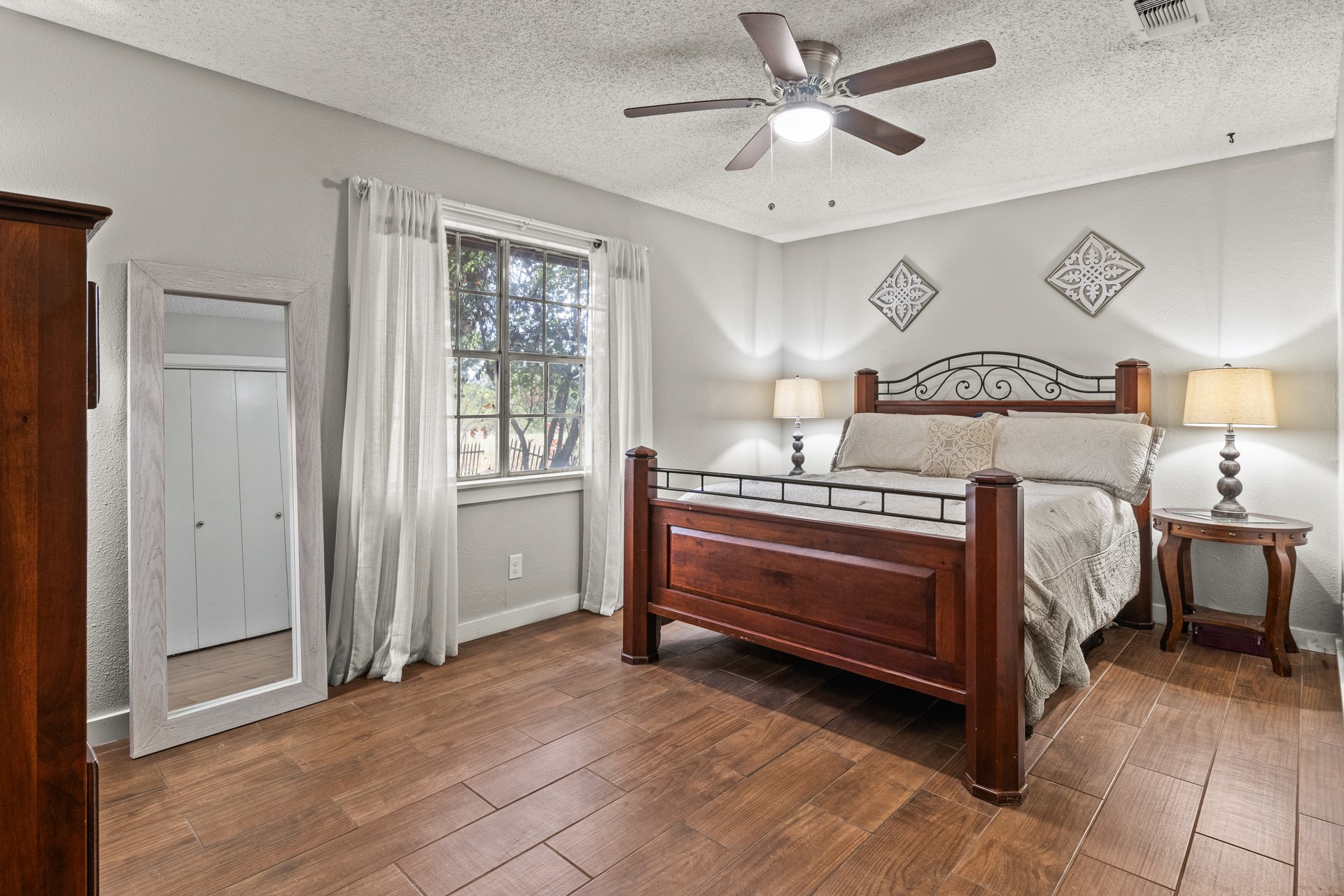 1134 County Road 3350