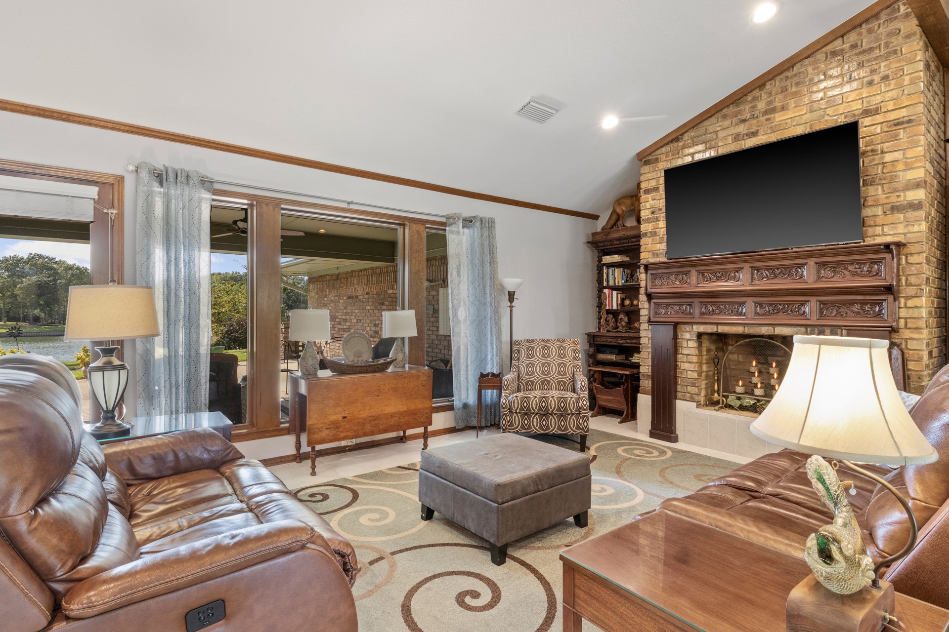 178 County Road 2137