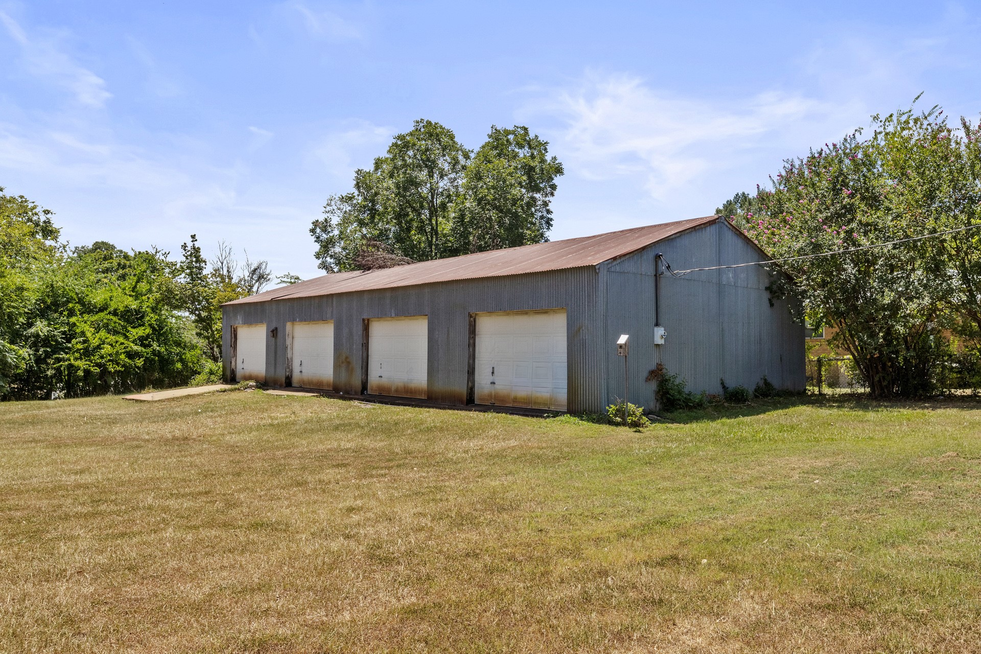 411 ELLIS