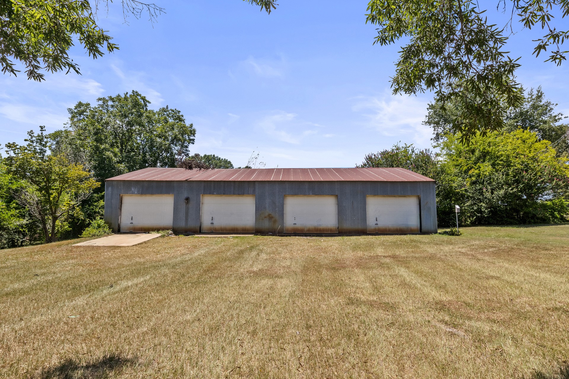 411 ELLIS