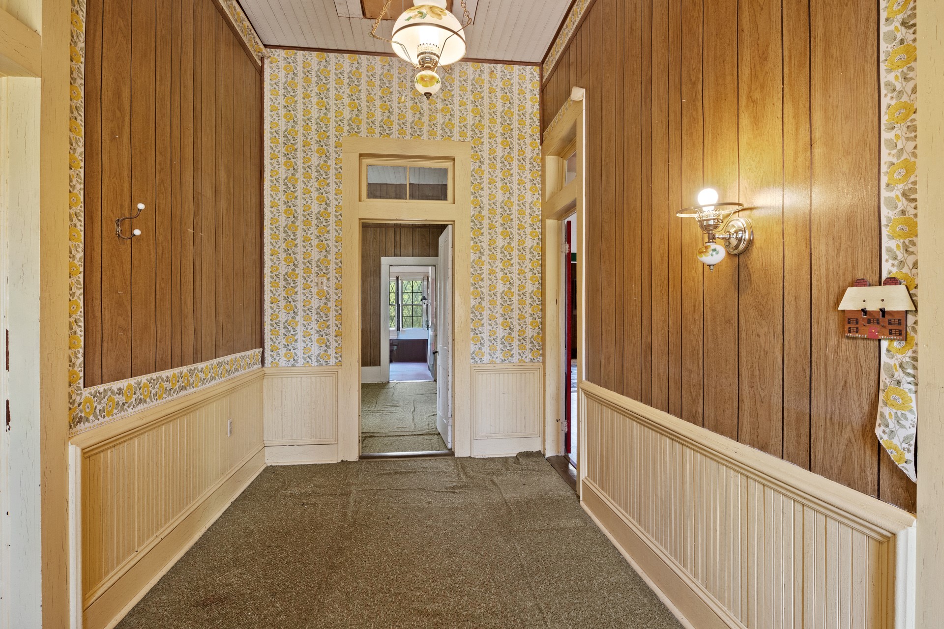411 ELLIS