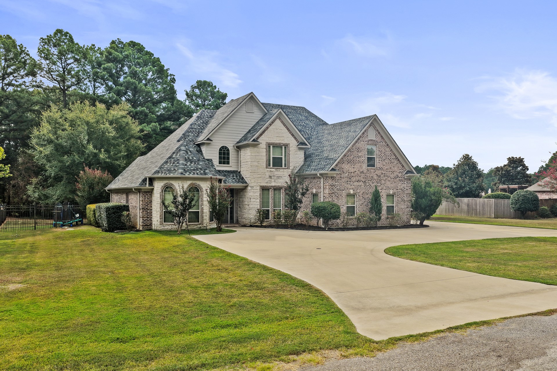 132 Private Road 4206