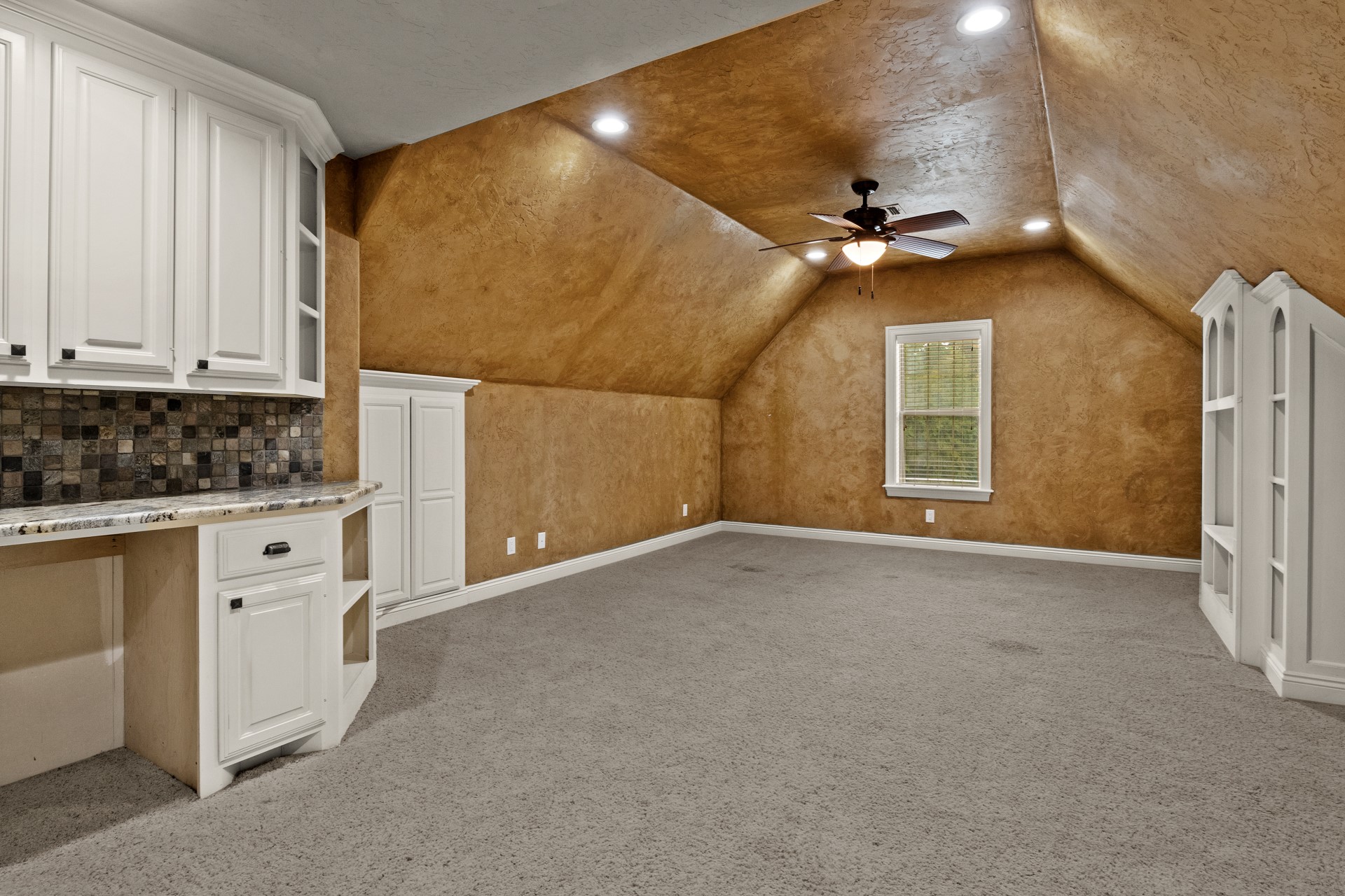 132 Private Road 4206