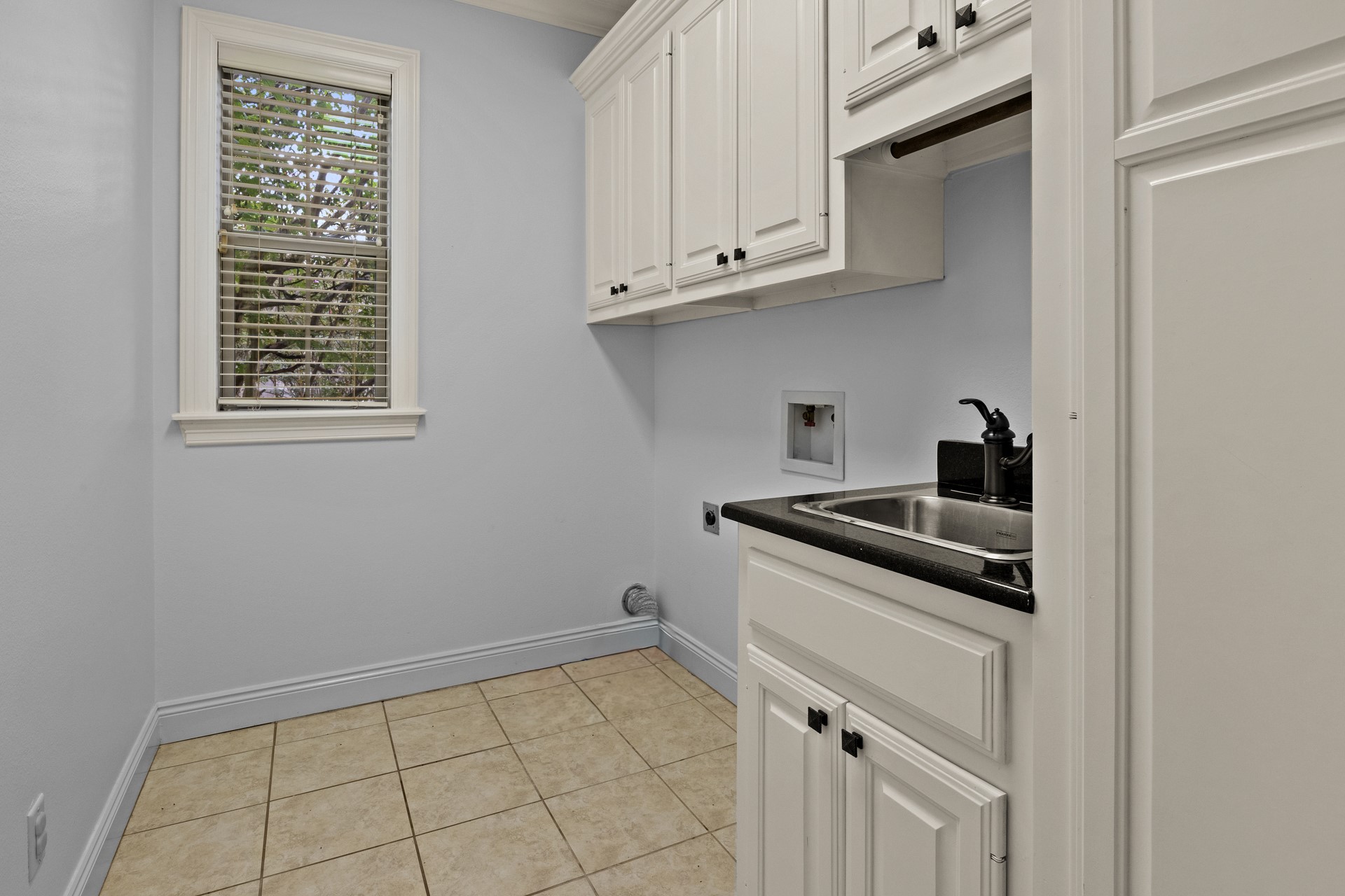 132 Private Road 4206