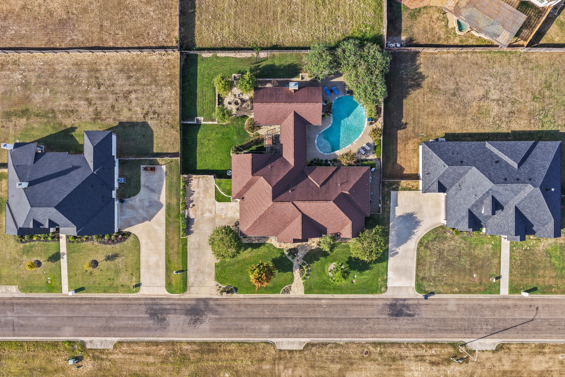 213 Devonshire