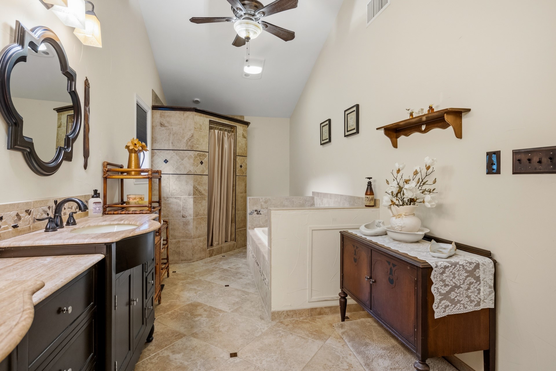 411 County Road 2127