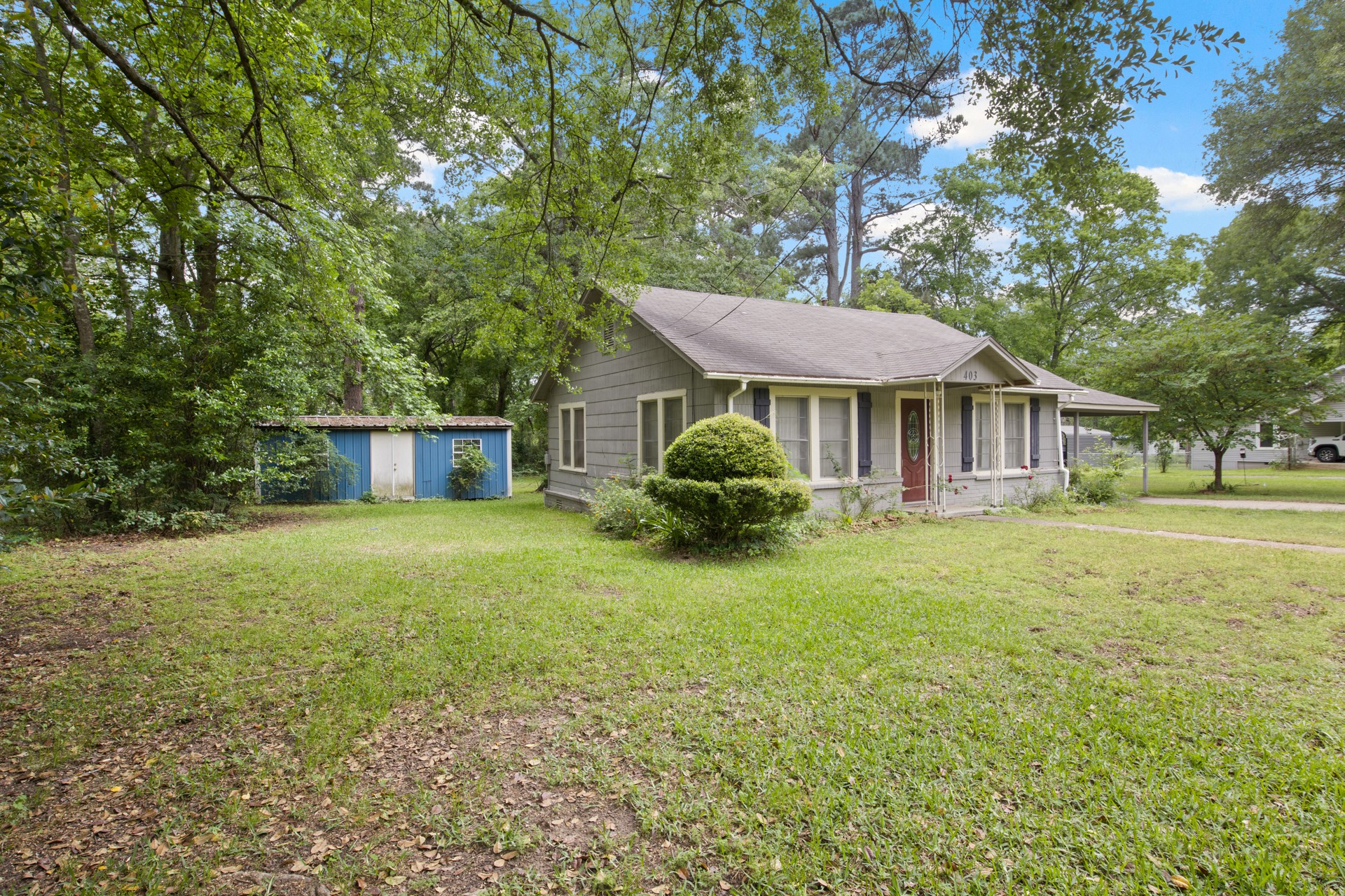 403 Pace Street