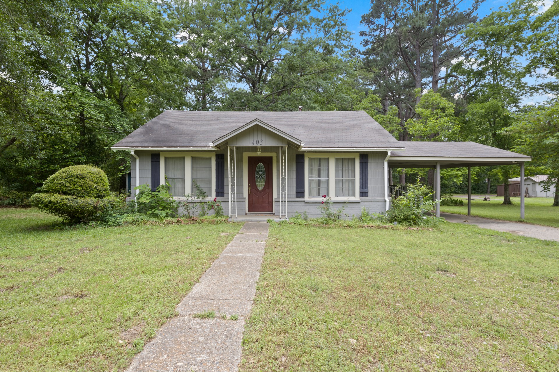 403 Pace Street