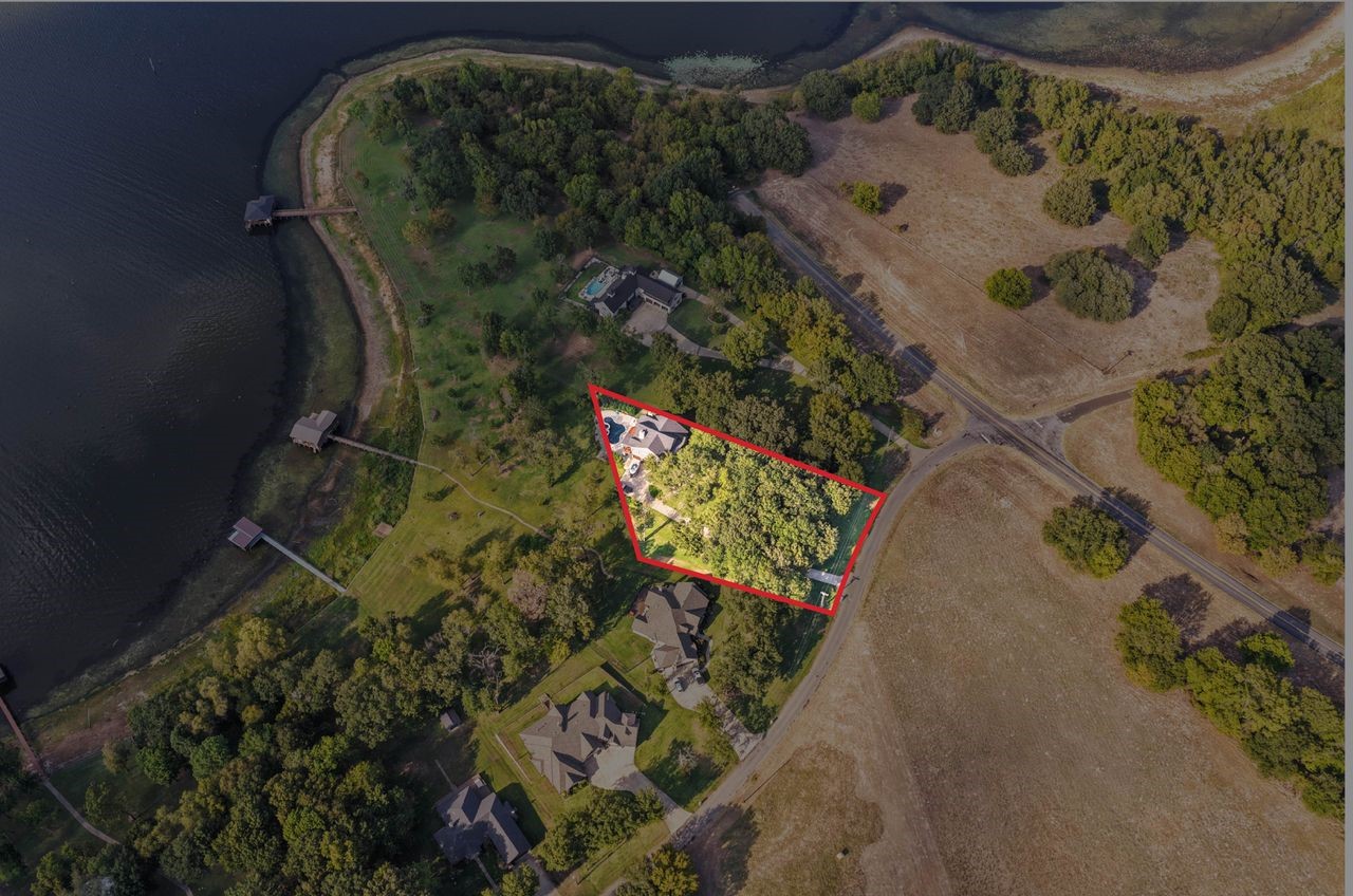200 County Road 1297