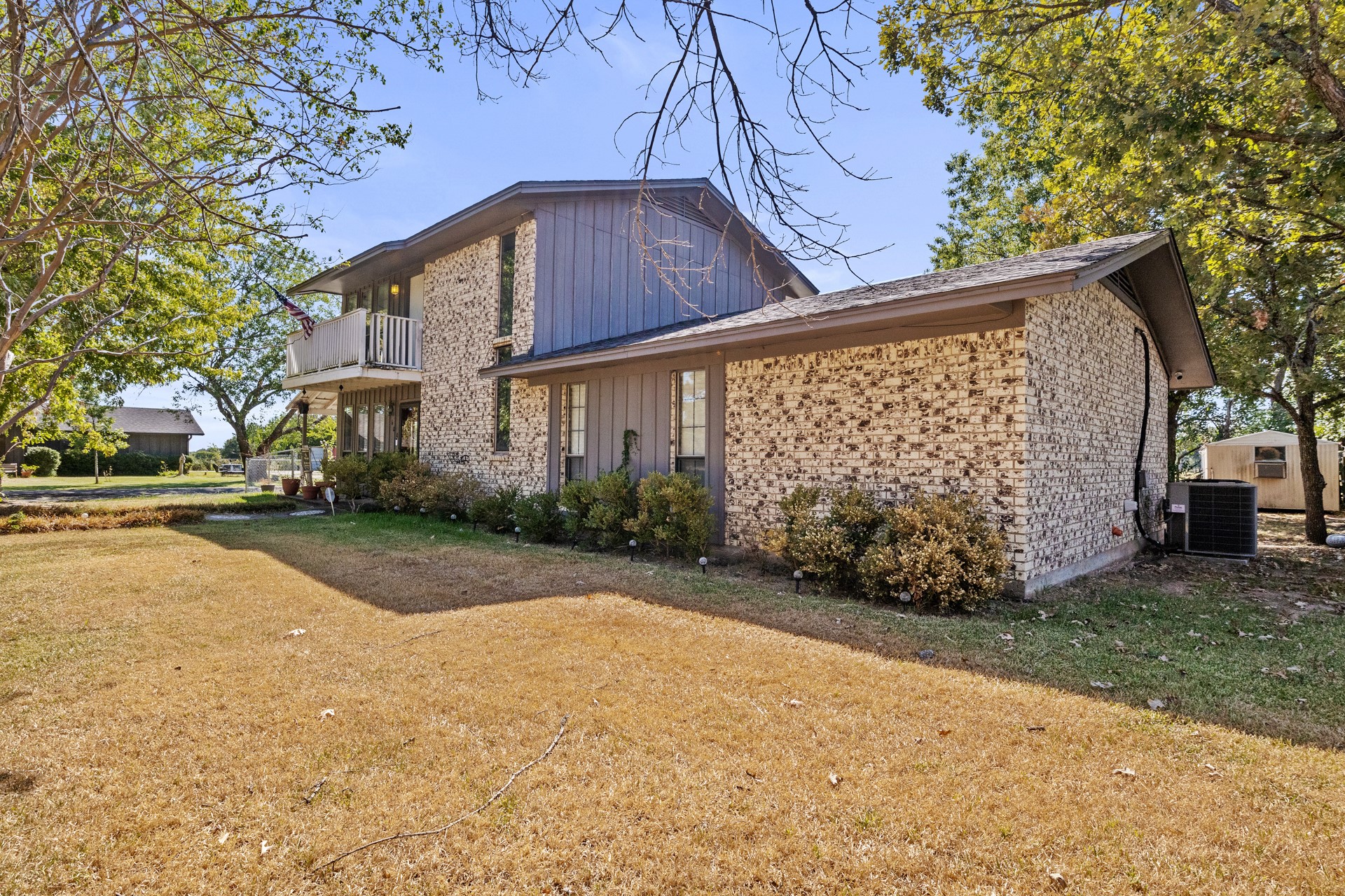 600 W 12th Street