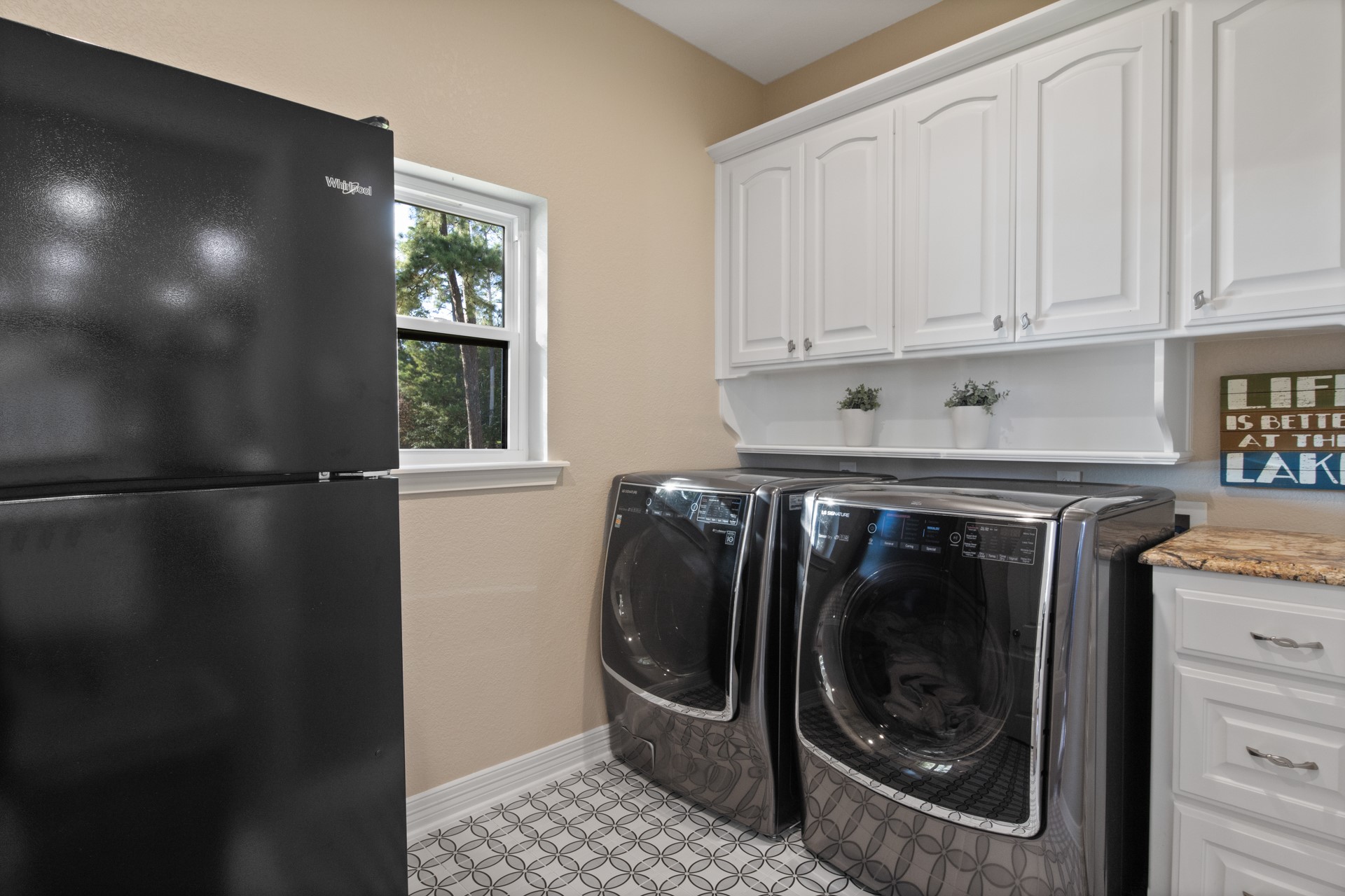 291 Private Road 2367