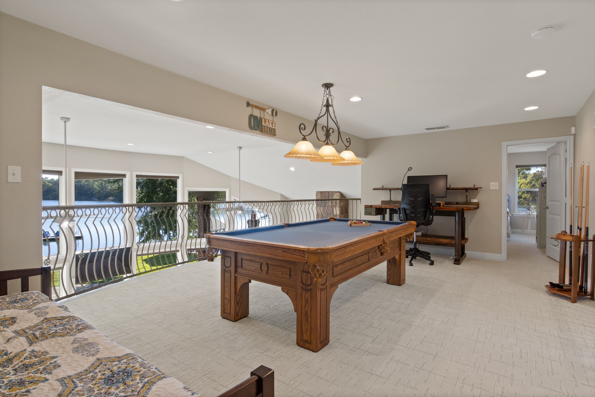 291 Private Road 2367