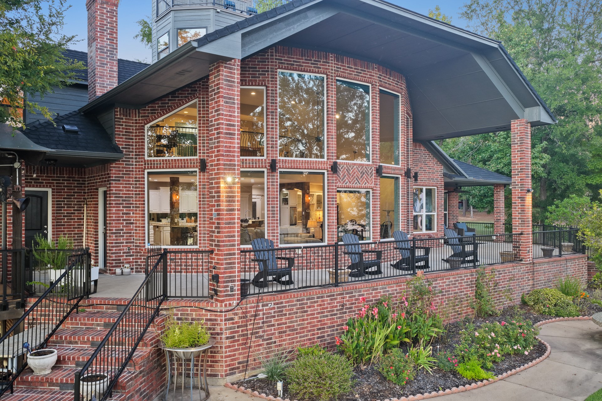 291 Private Road 2367
