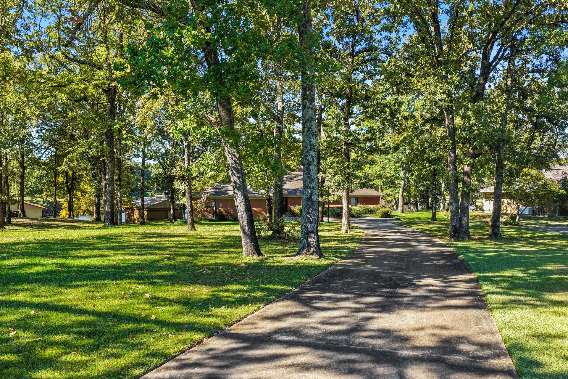 166 County Road 2137