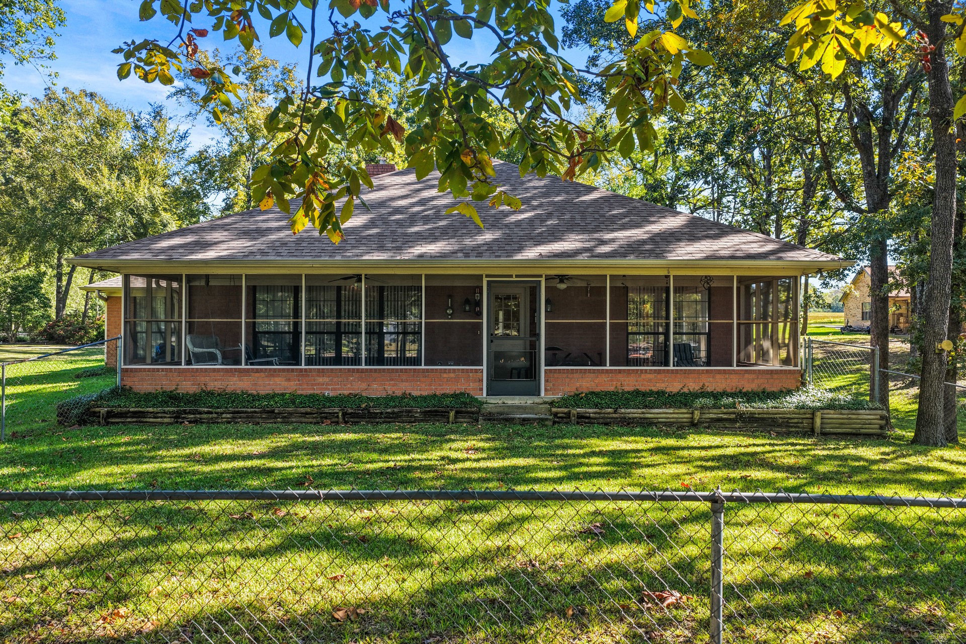166 County Road 2137