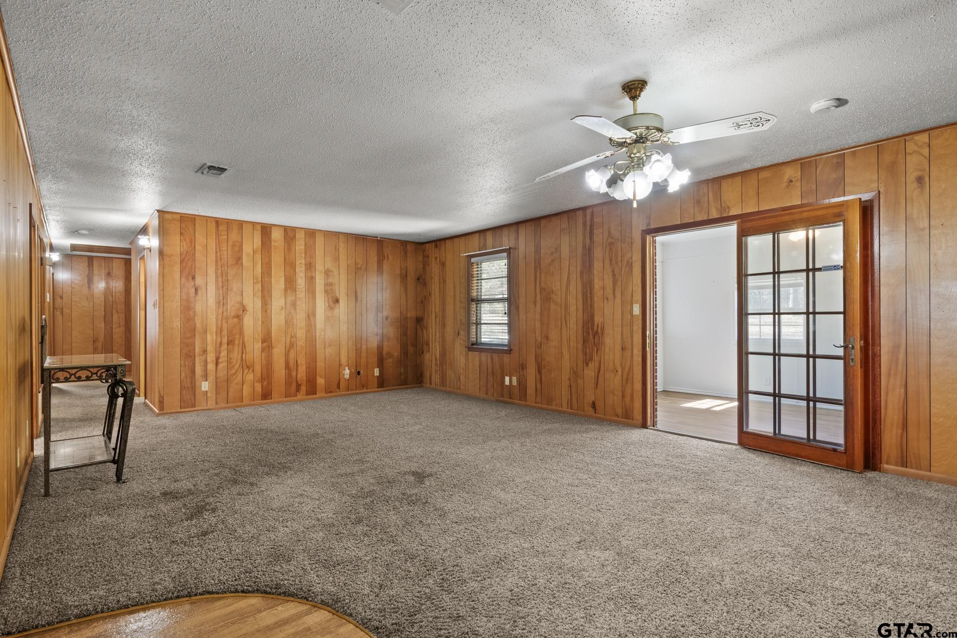 1702 S Highway 8