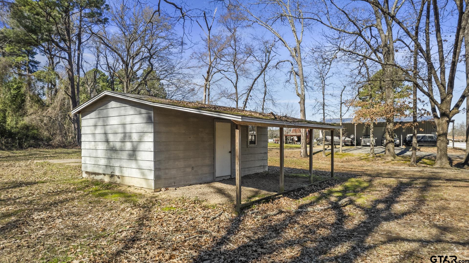 1702 S Highway 8
