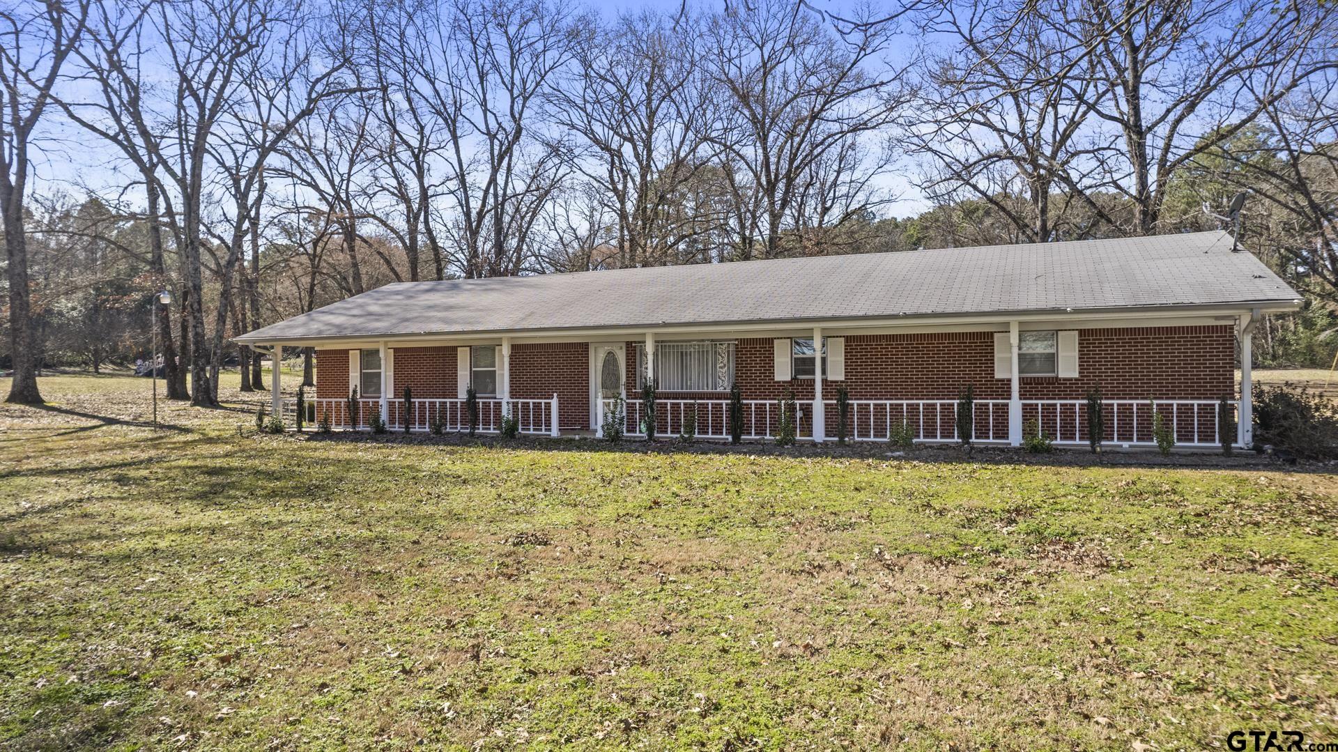 1702 S Highway 8