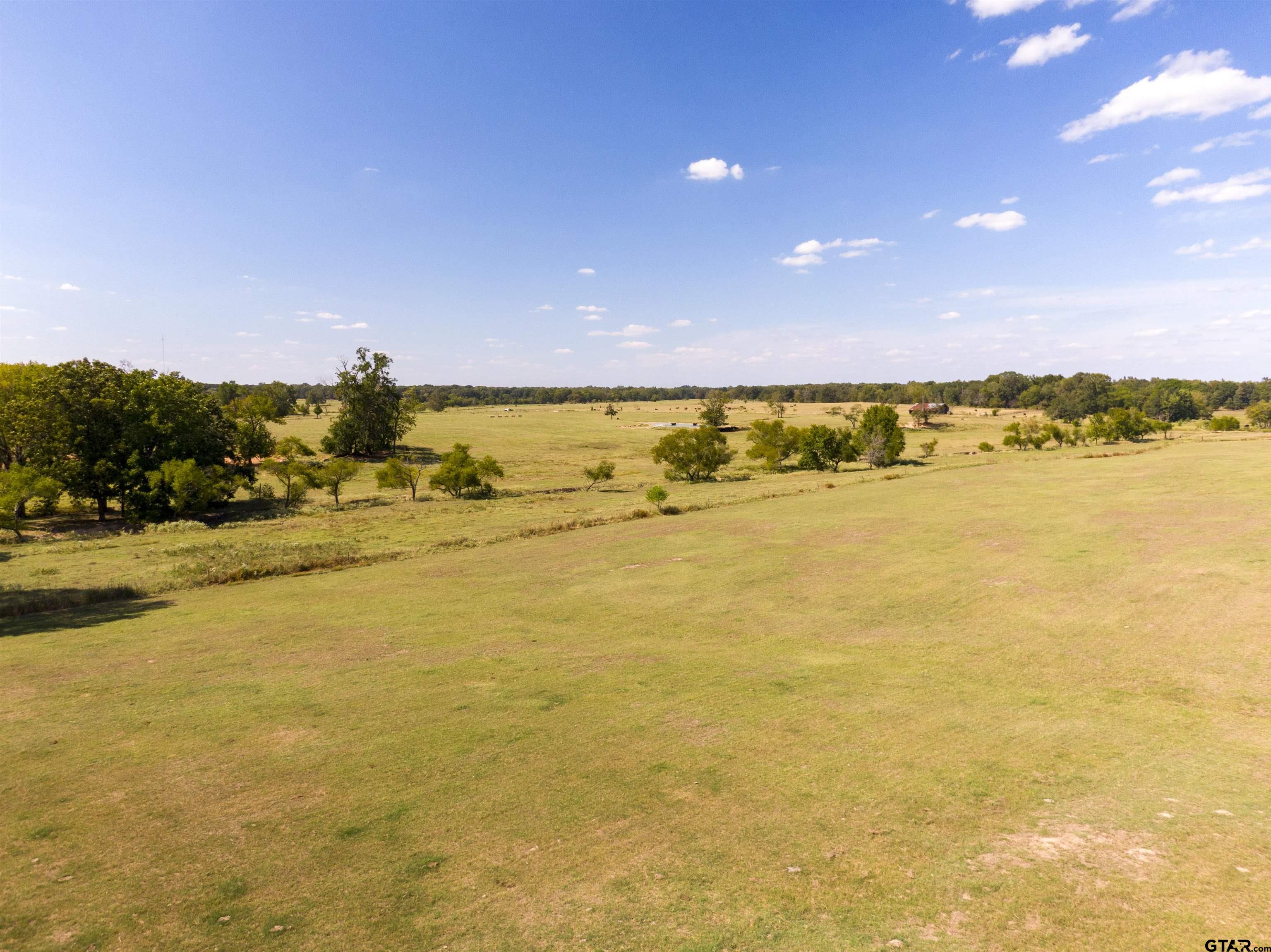 240 Private Road 1613