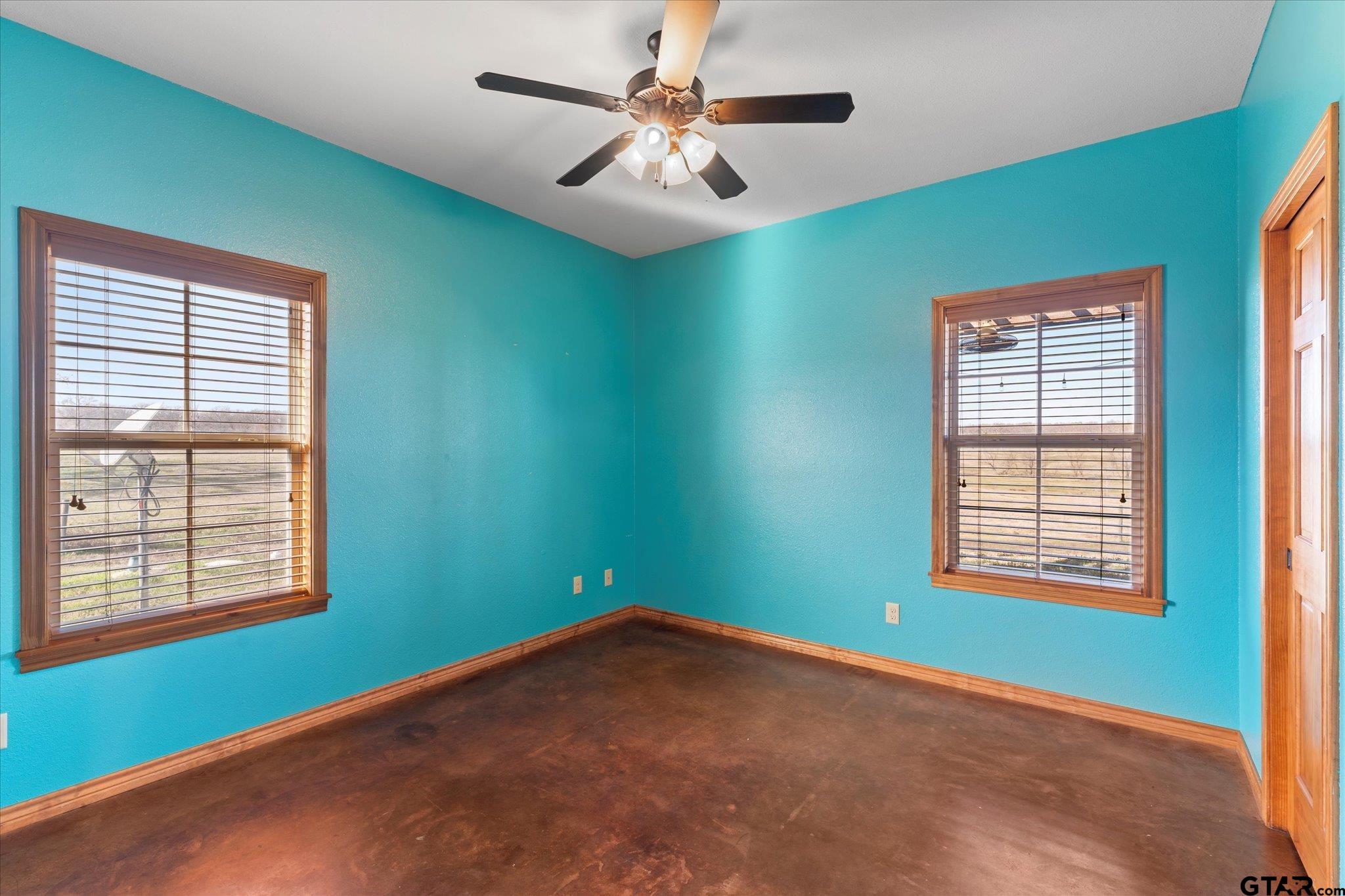 240 Private Road 1613