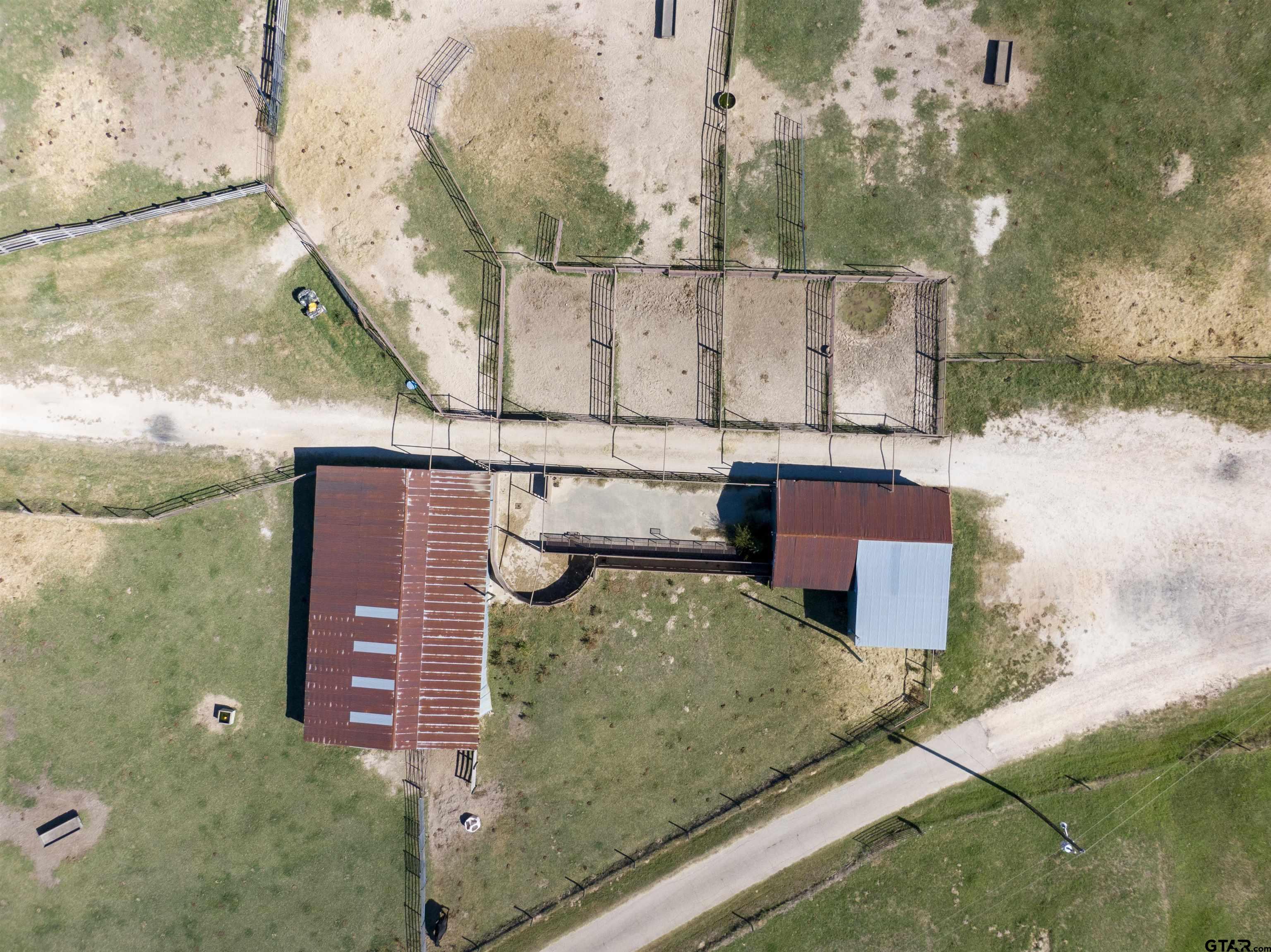 240 Private Road 1613