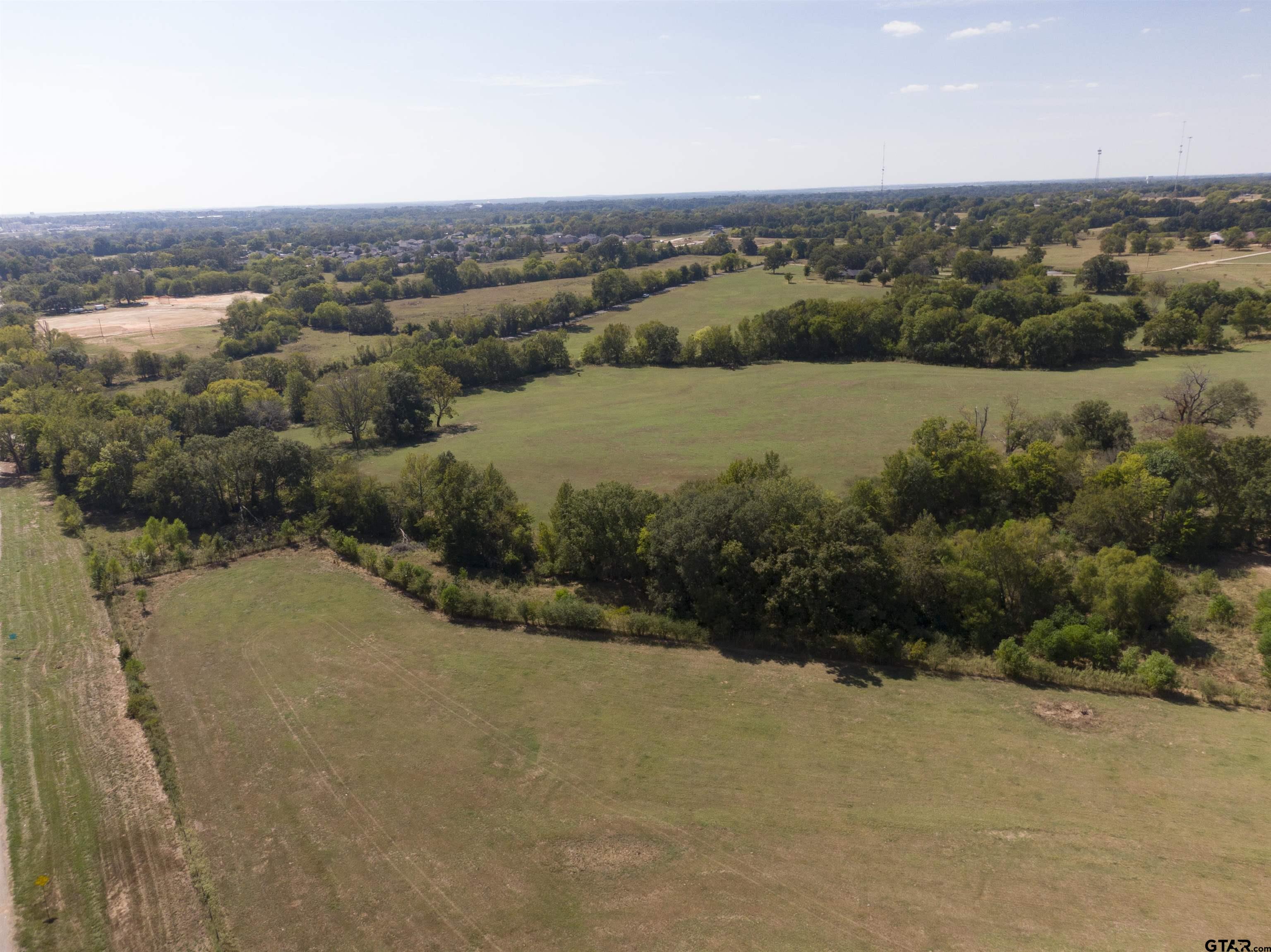 240 Private Road 1613