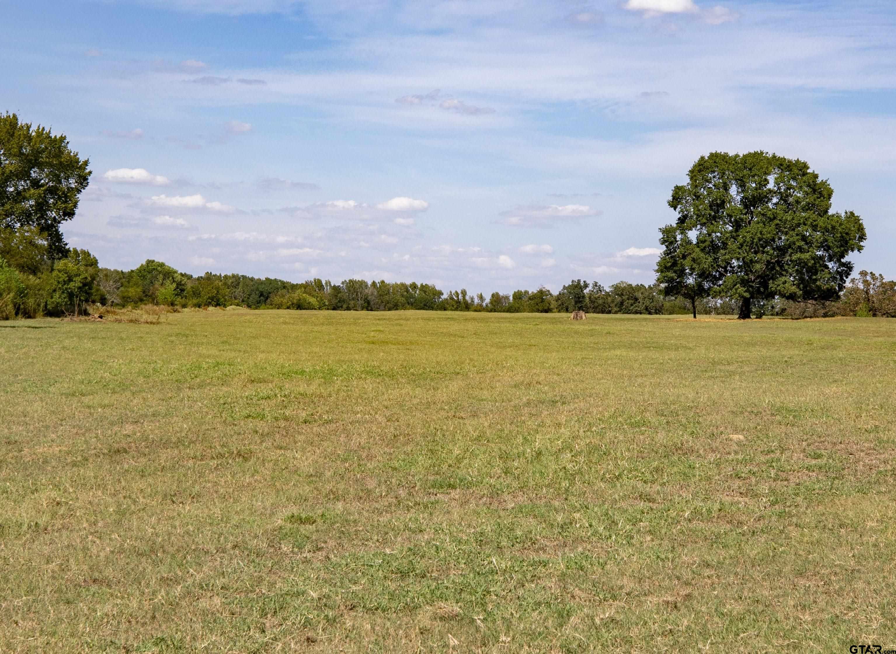 240 Private Road 1613