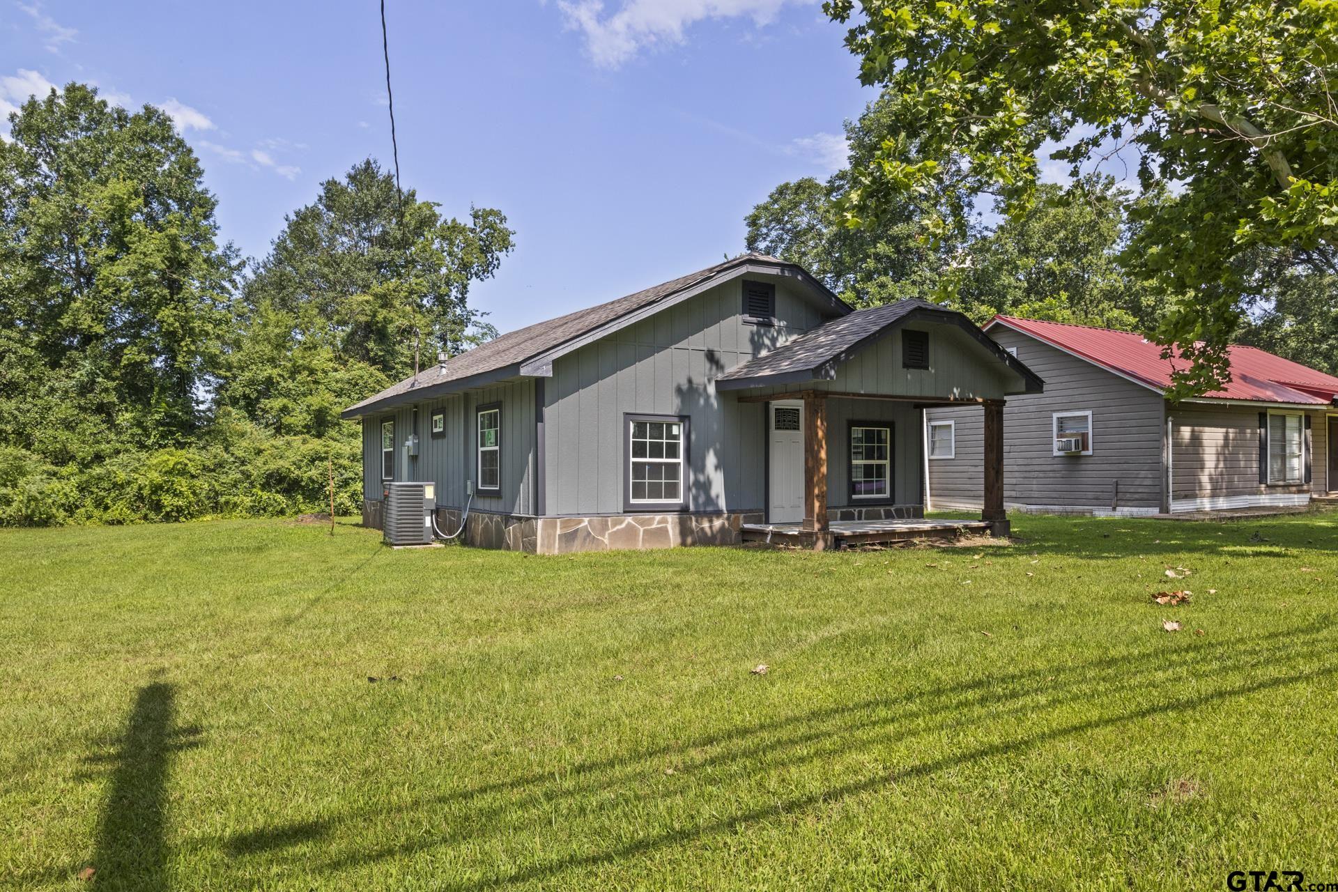211 Cleveland St.
