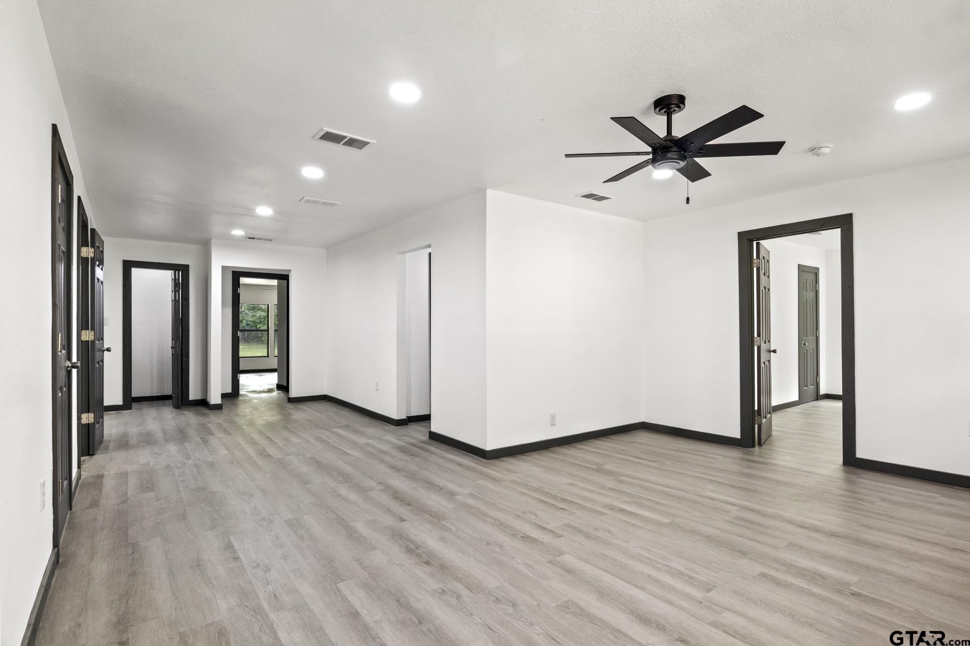 1102 W 12th