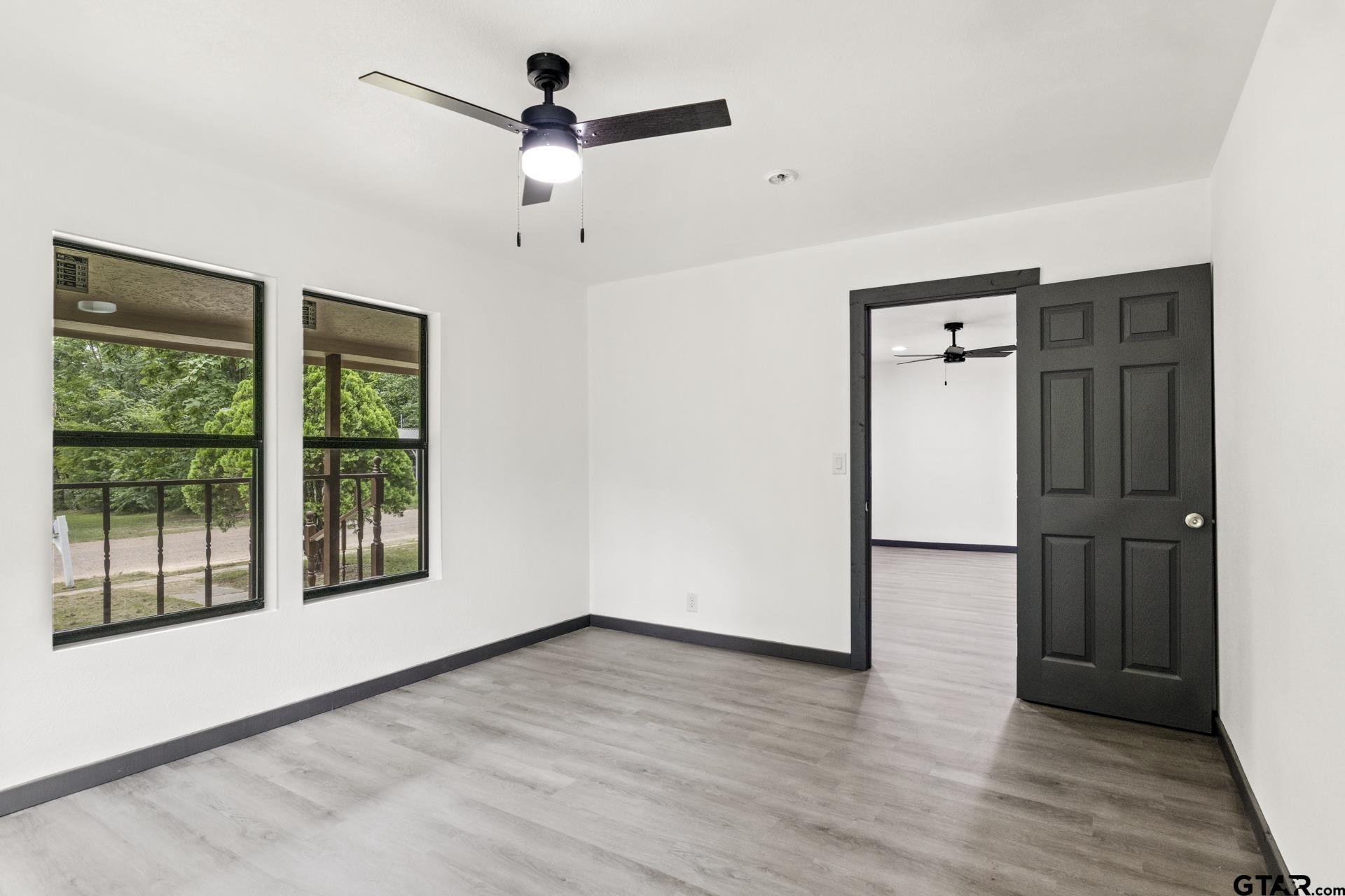 1102 W 12th