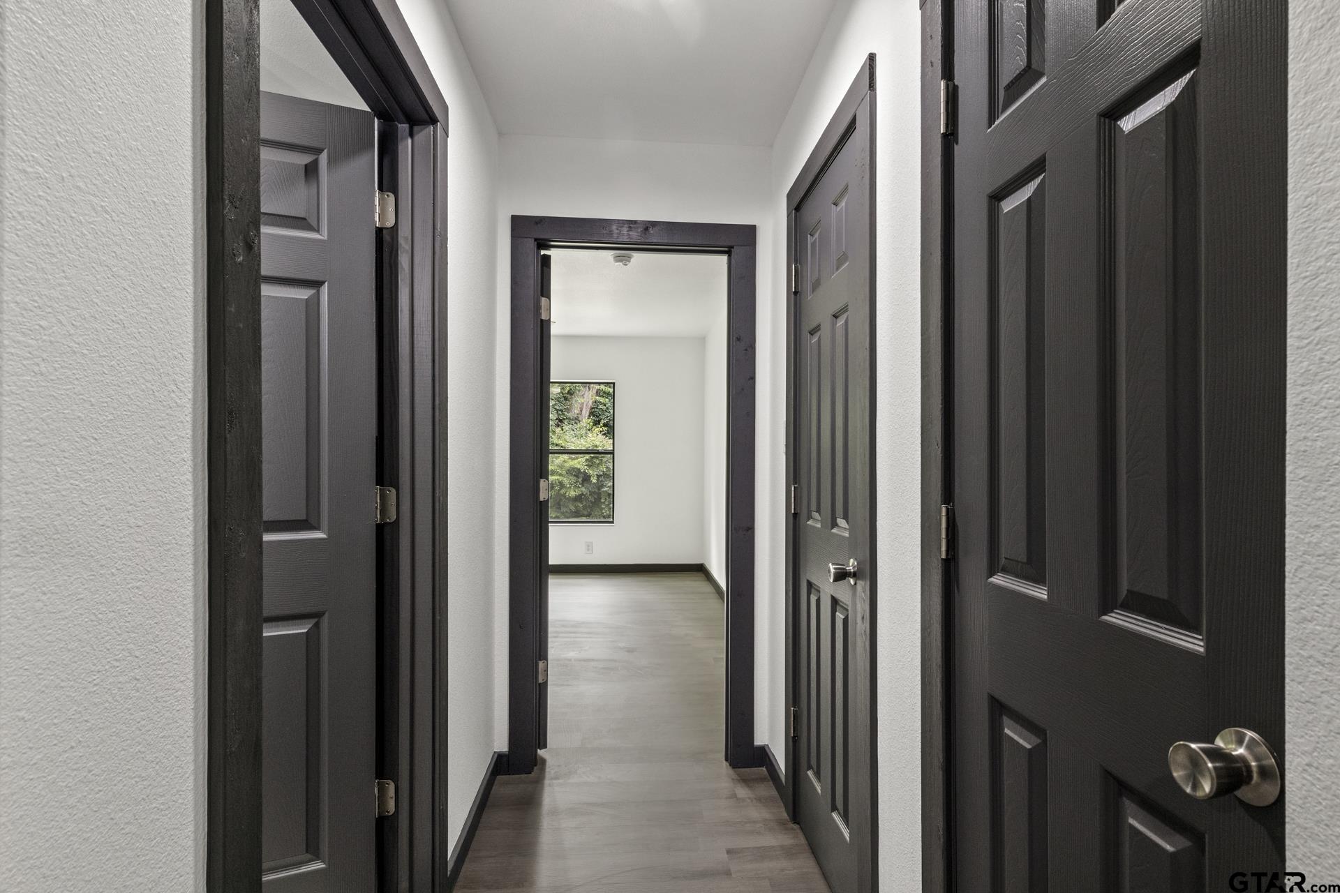 1102 W 12th