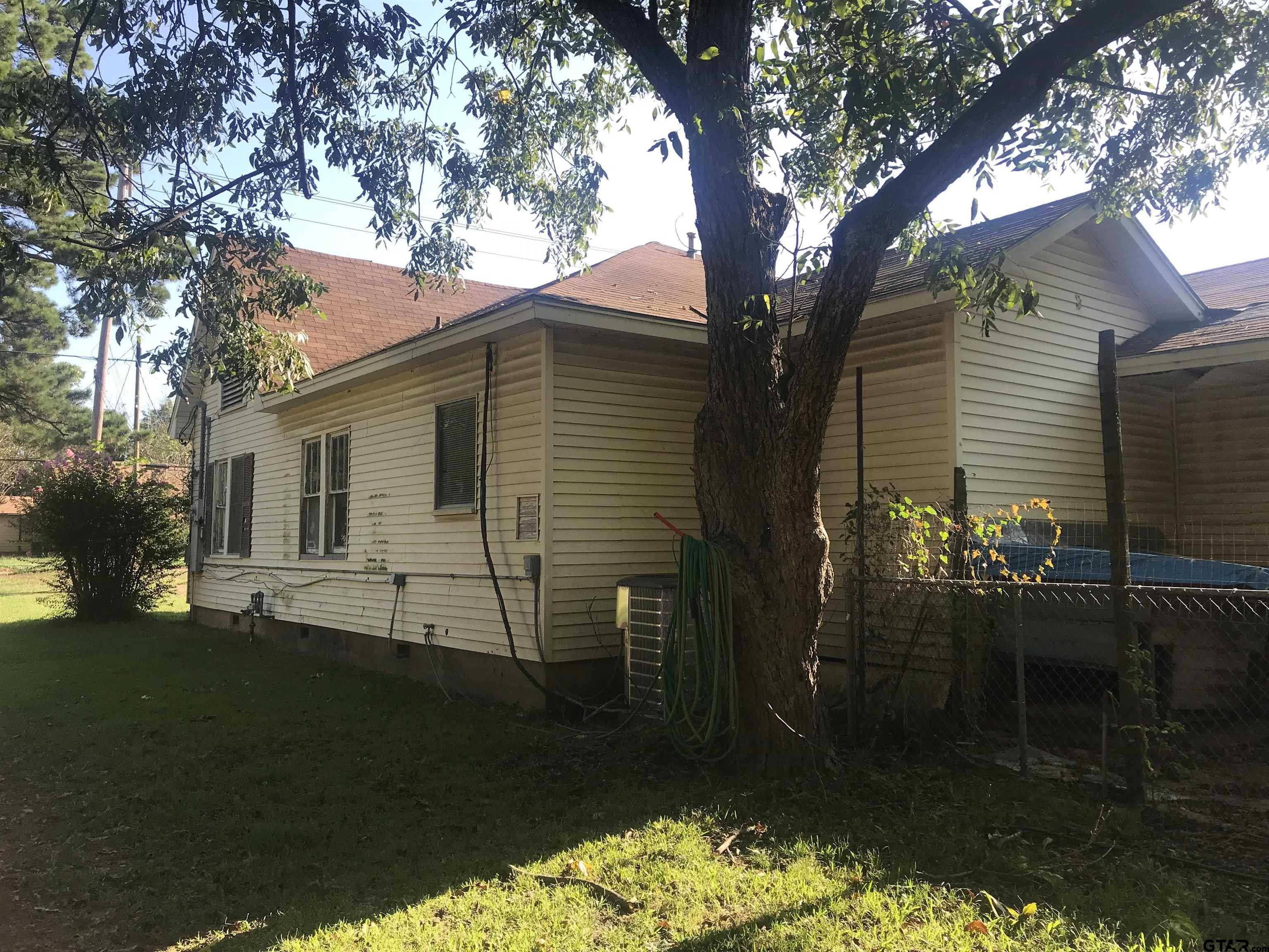 504 Quitman Street