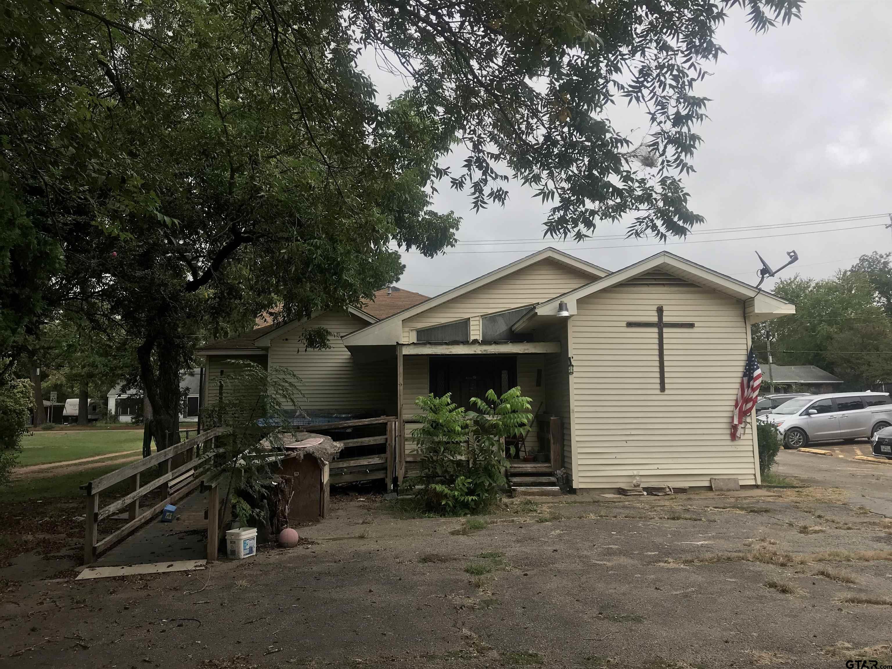 504 Quitman Street
