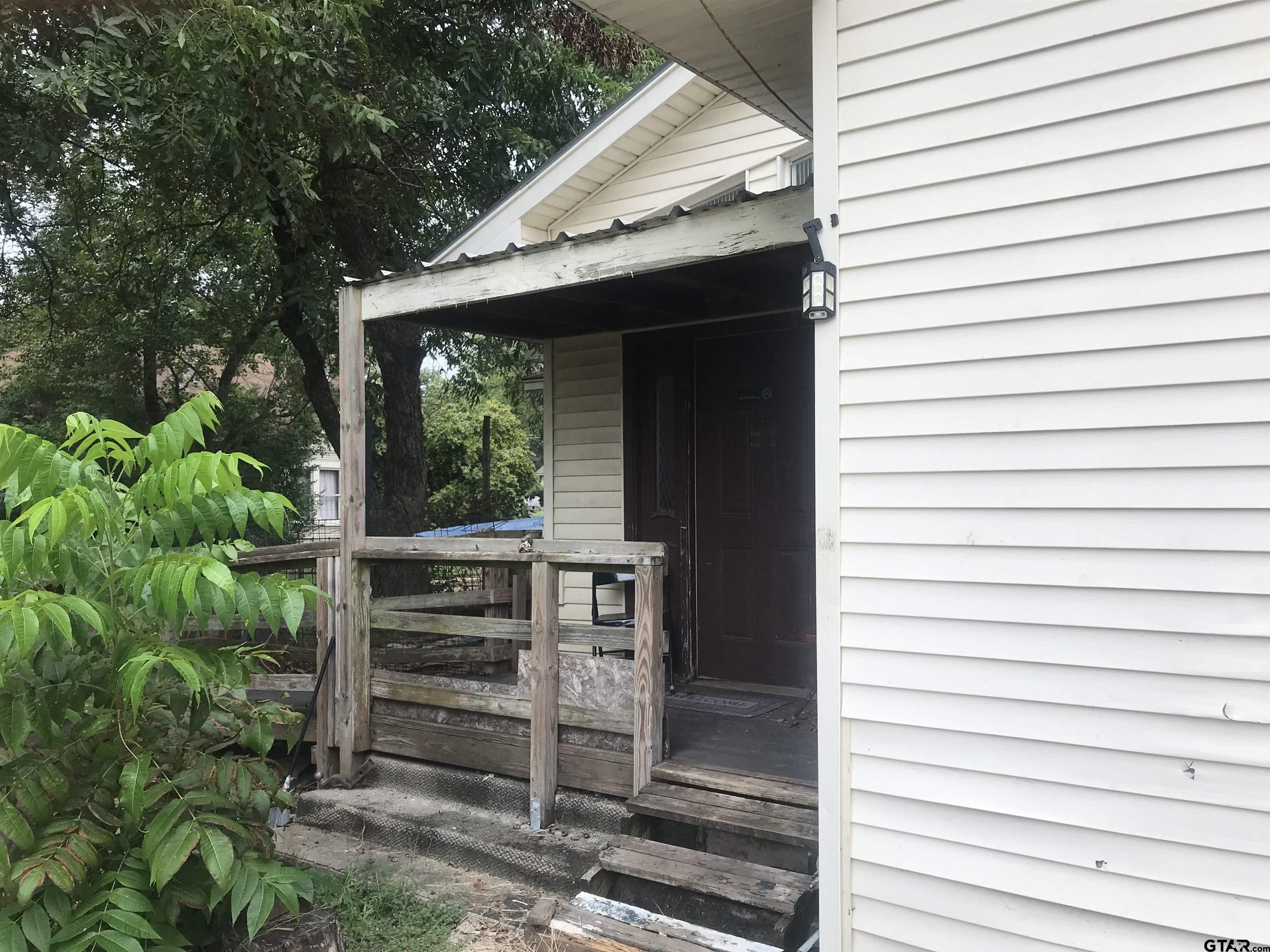 504 Quitman Street
