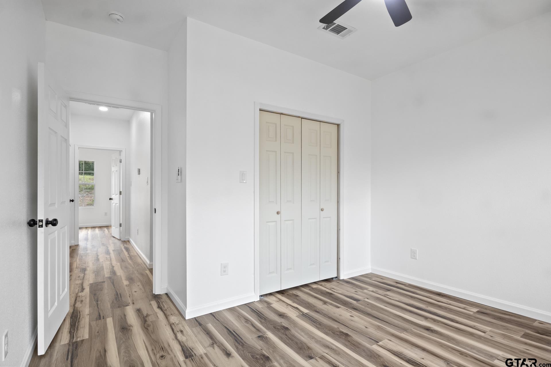 500 Therese Ct