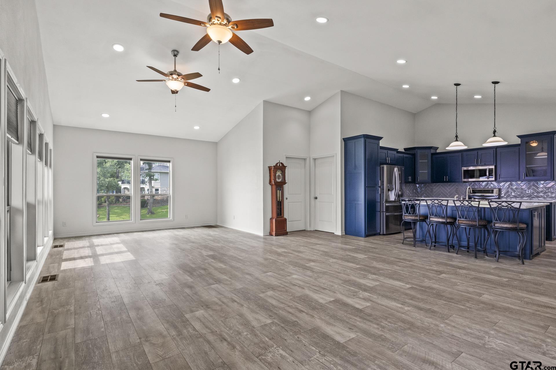 305 County Road 2606