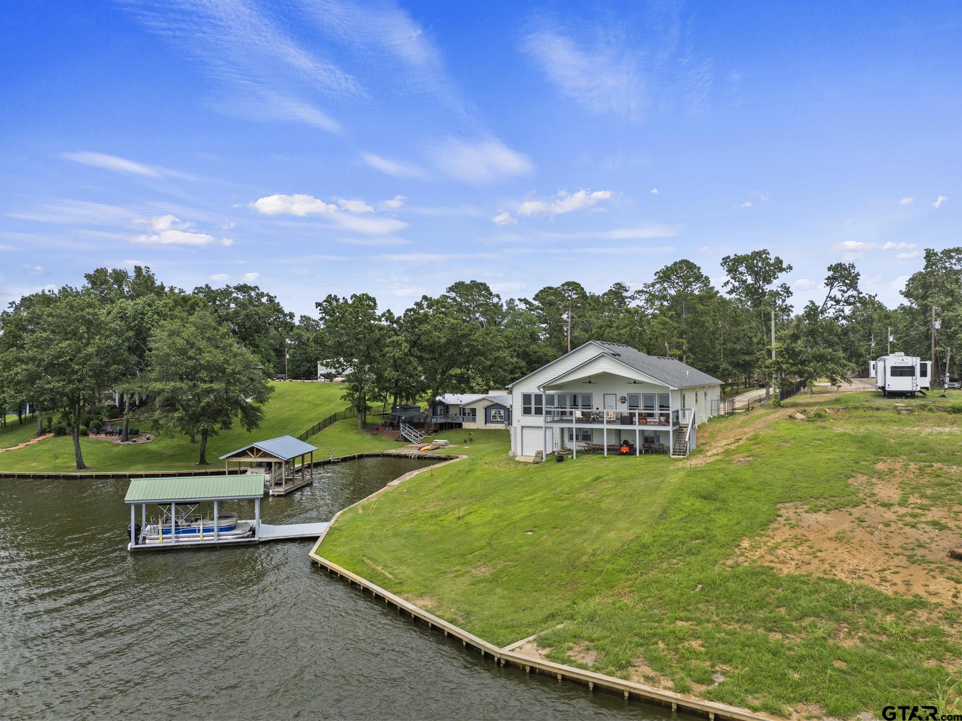 305 County Road 2606