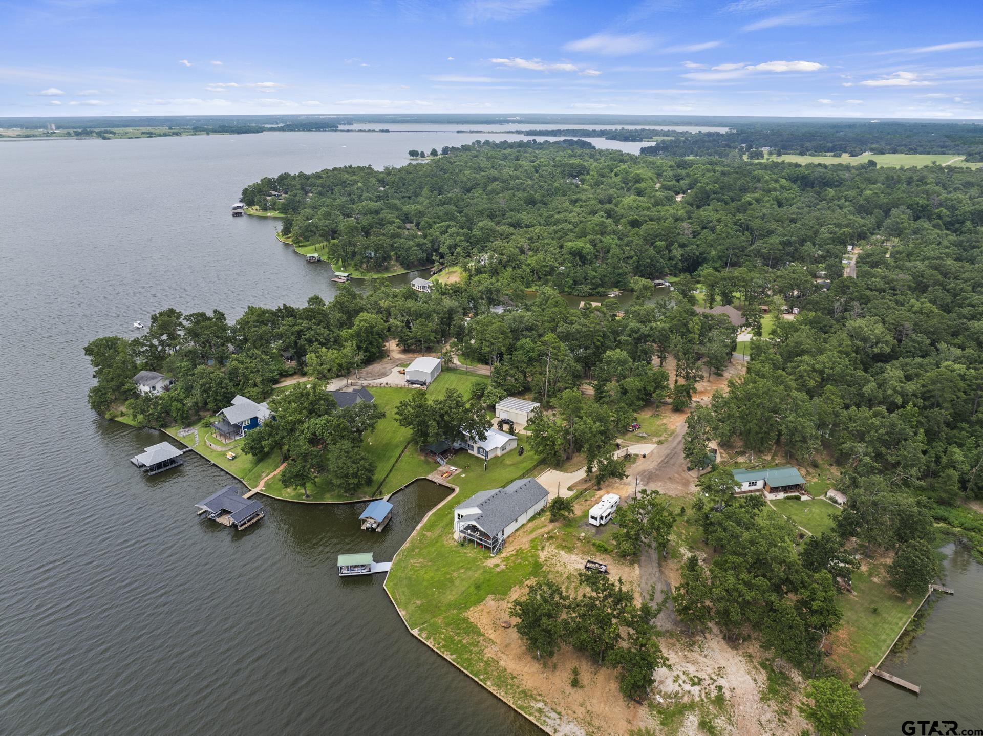 305 County Road 2606