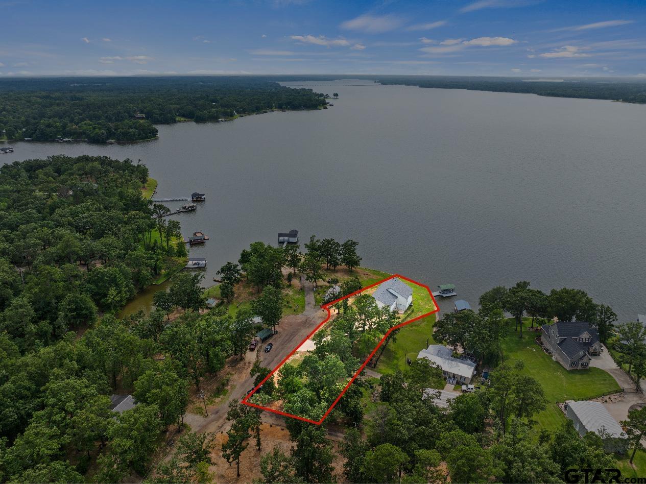 305 County Road 2606