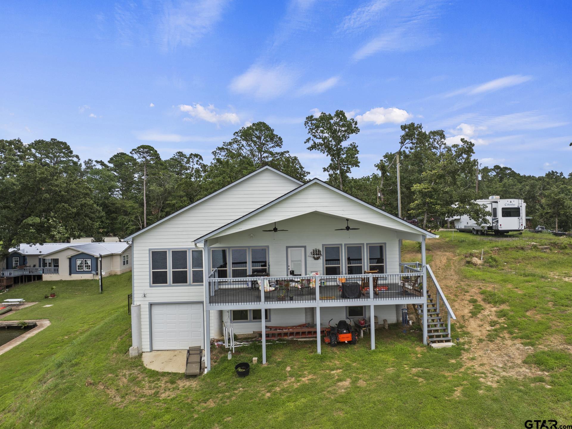 305 County Road 2606