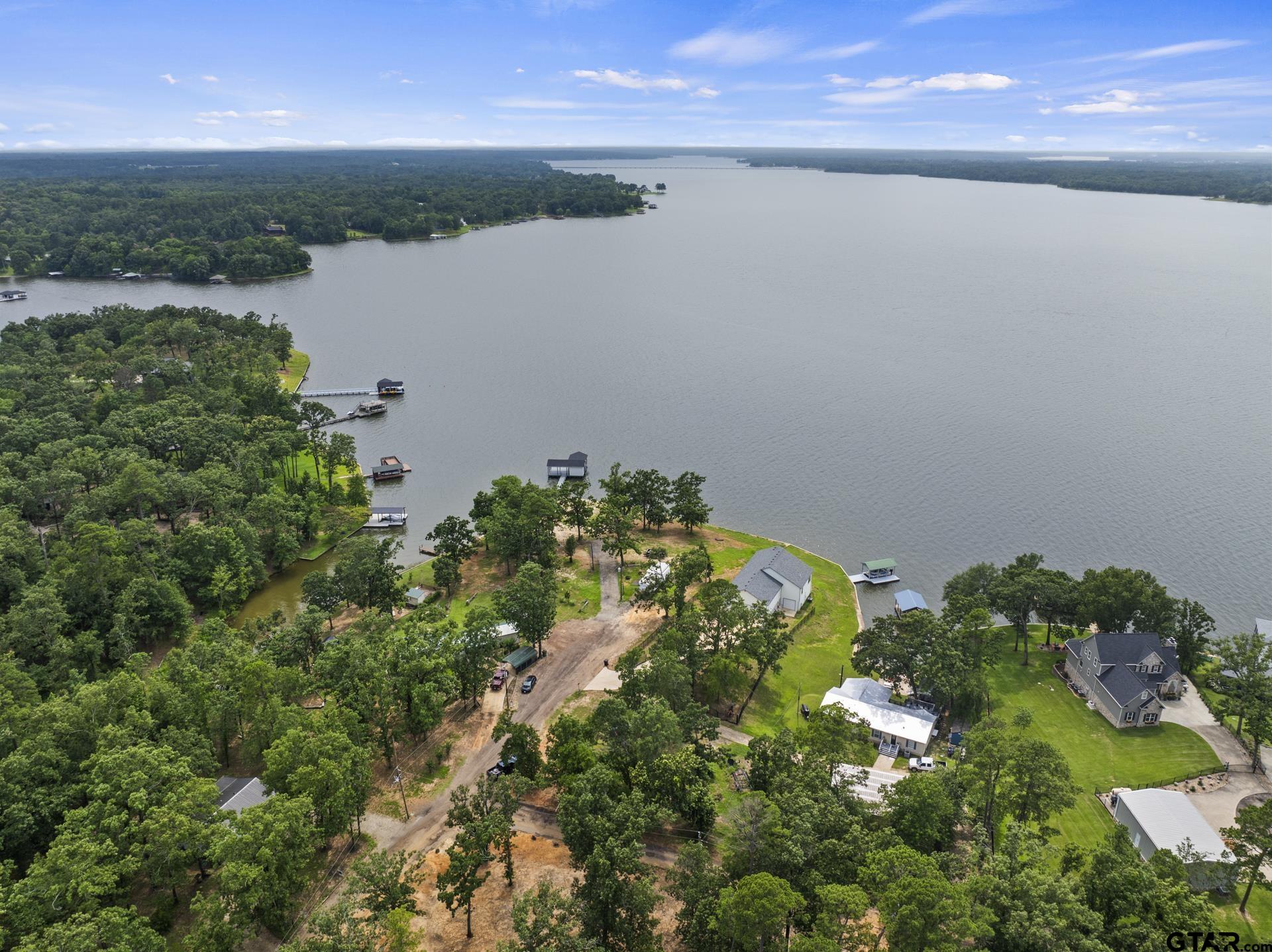 305 County Road 2606