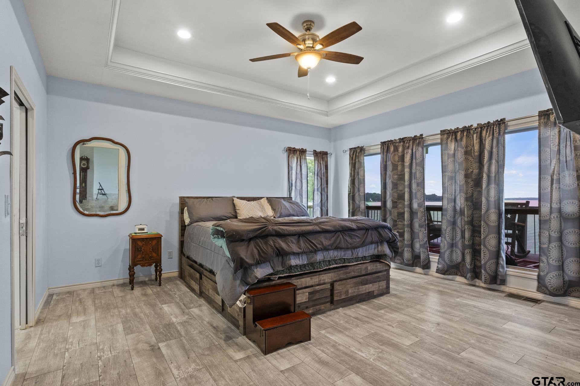 305 County Road 2606
