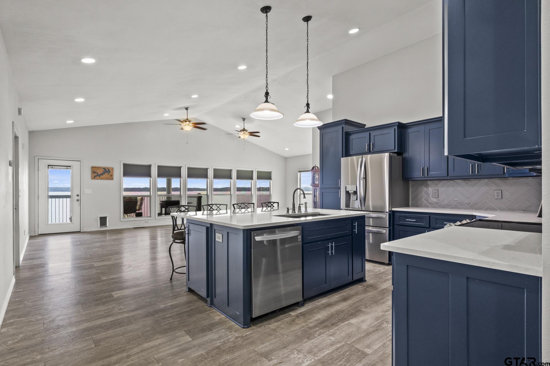 305 County Road 2606
