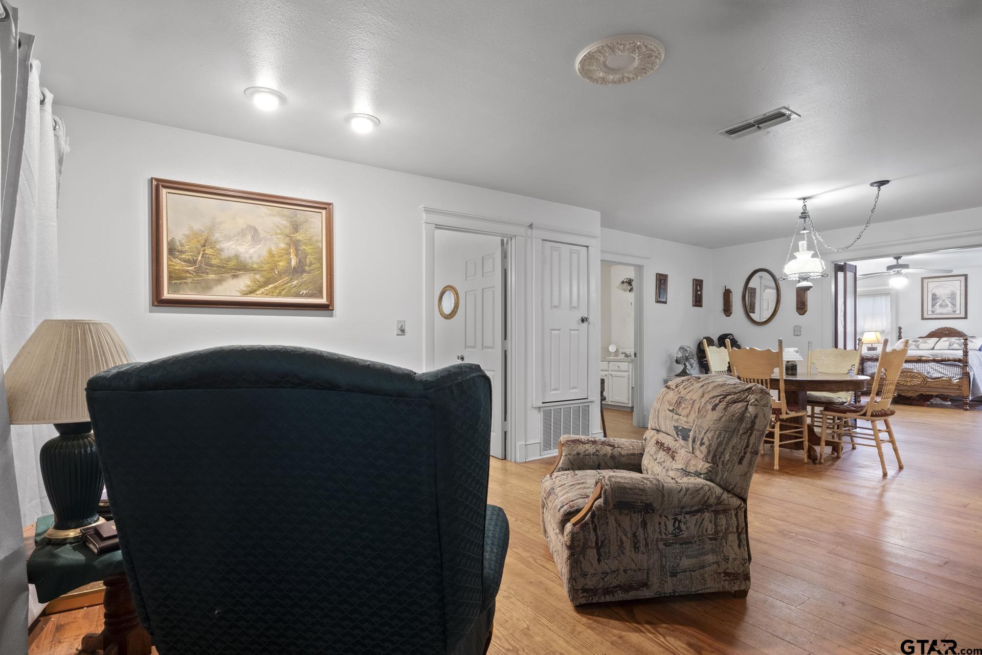 1487 County Road 2924