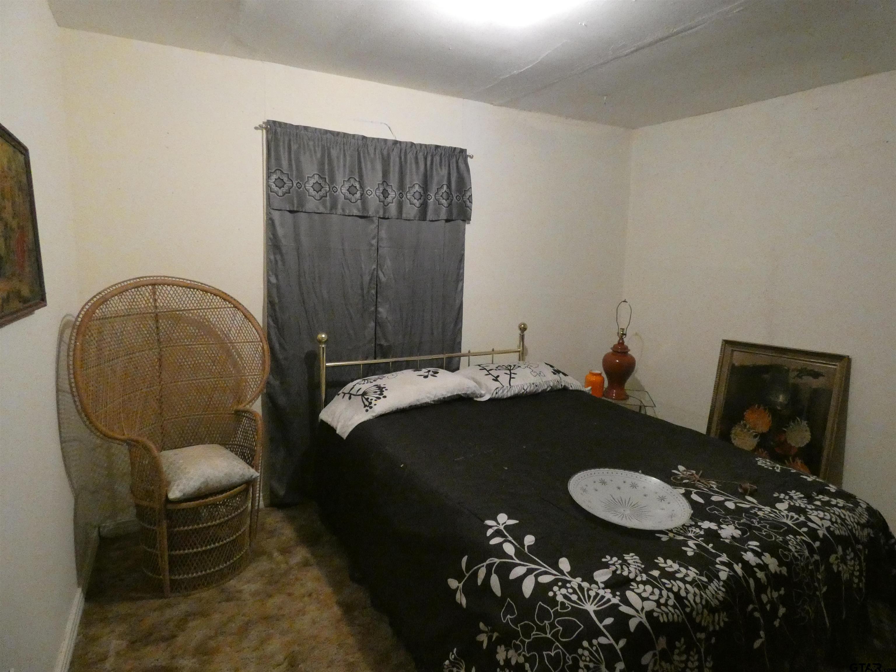 1410 W 9 th