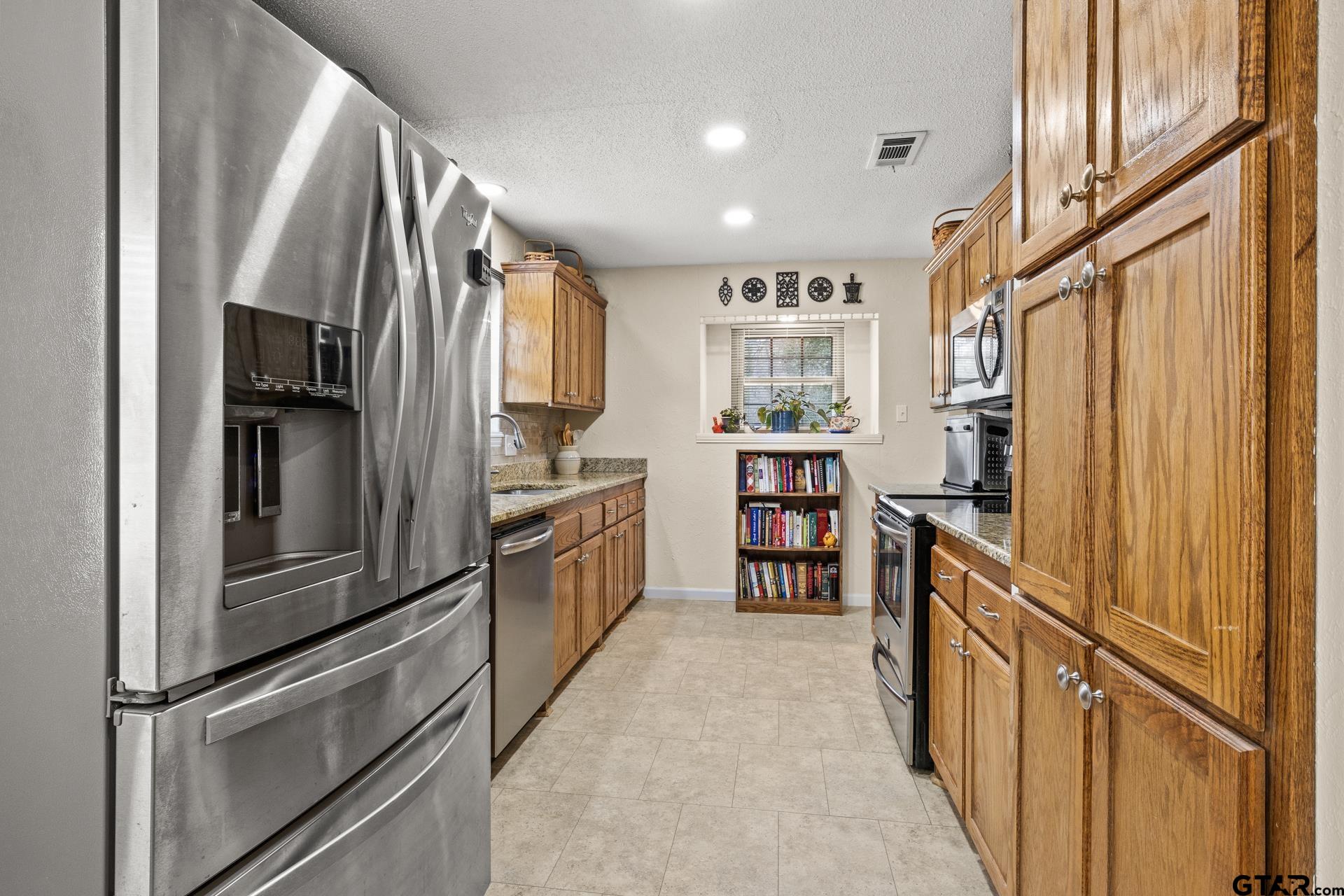 310 Kent Dr