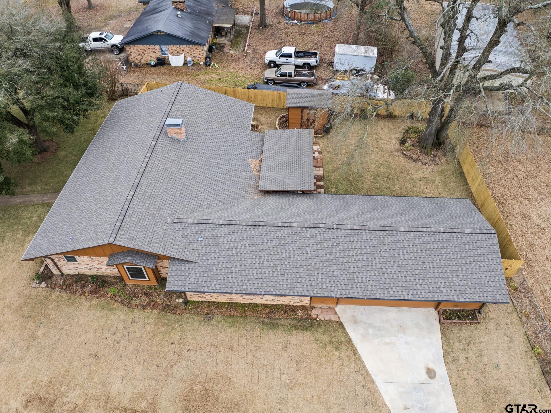 310 Kent Dr