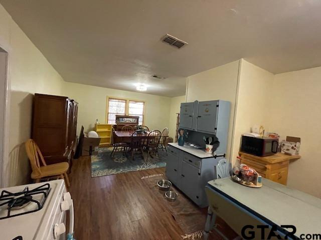 217 Ridgeway